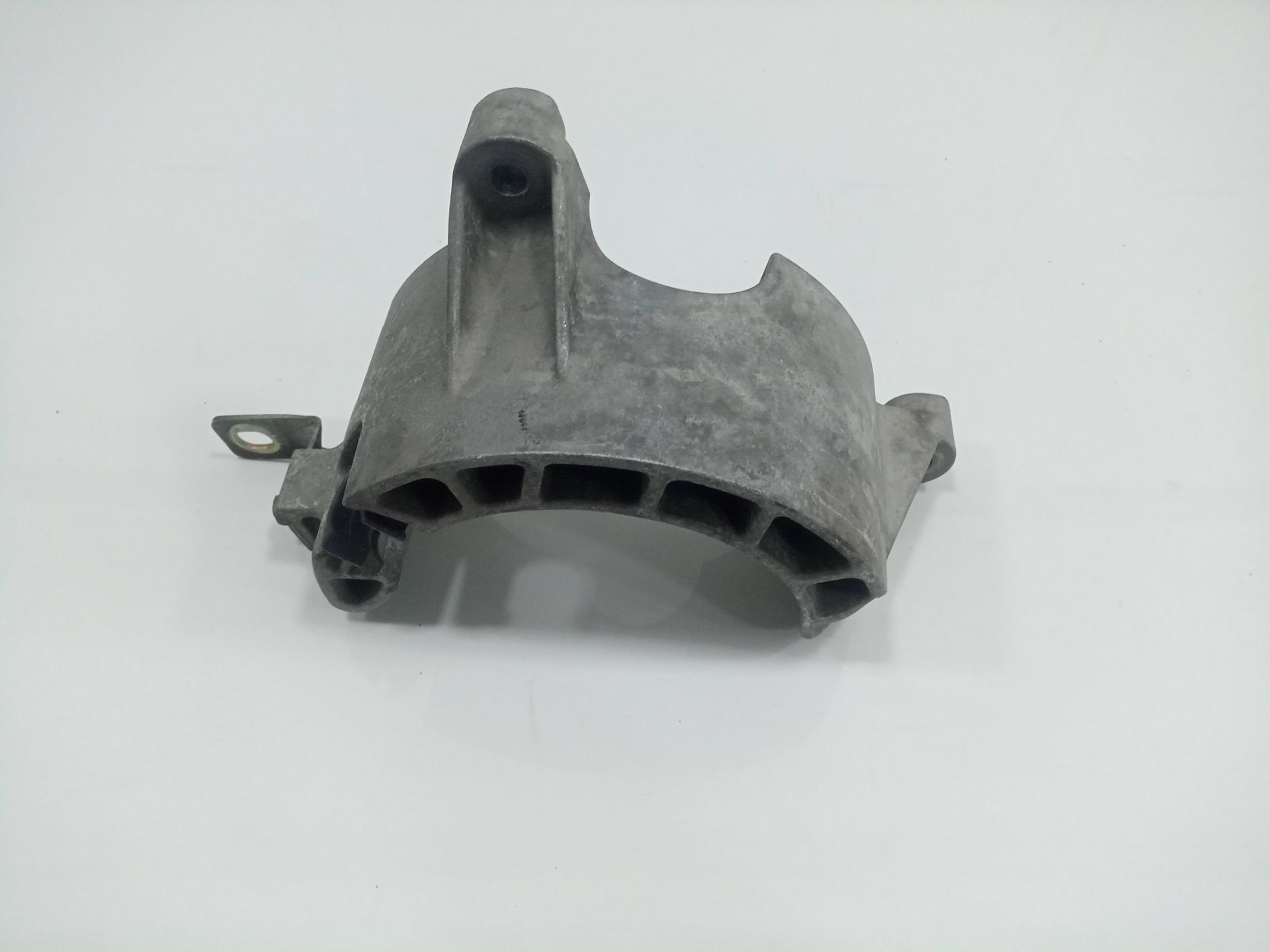 SOPORTE ALTERNADOR PORSCHE CAYENNE (TYP 9PA) S