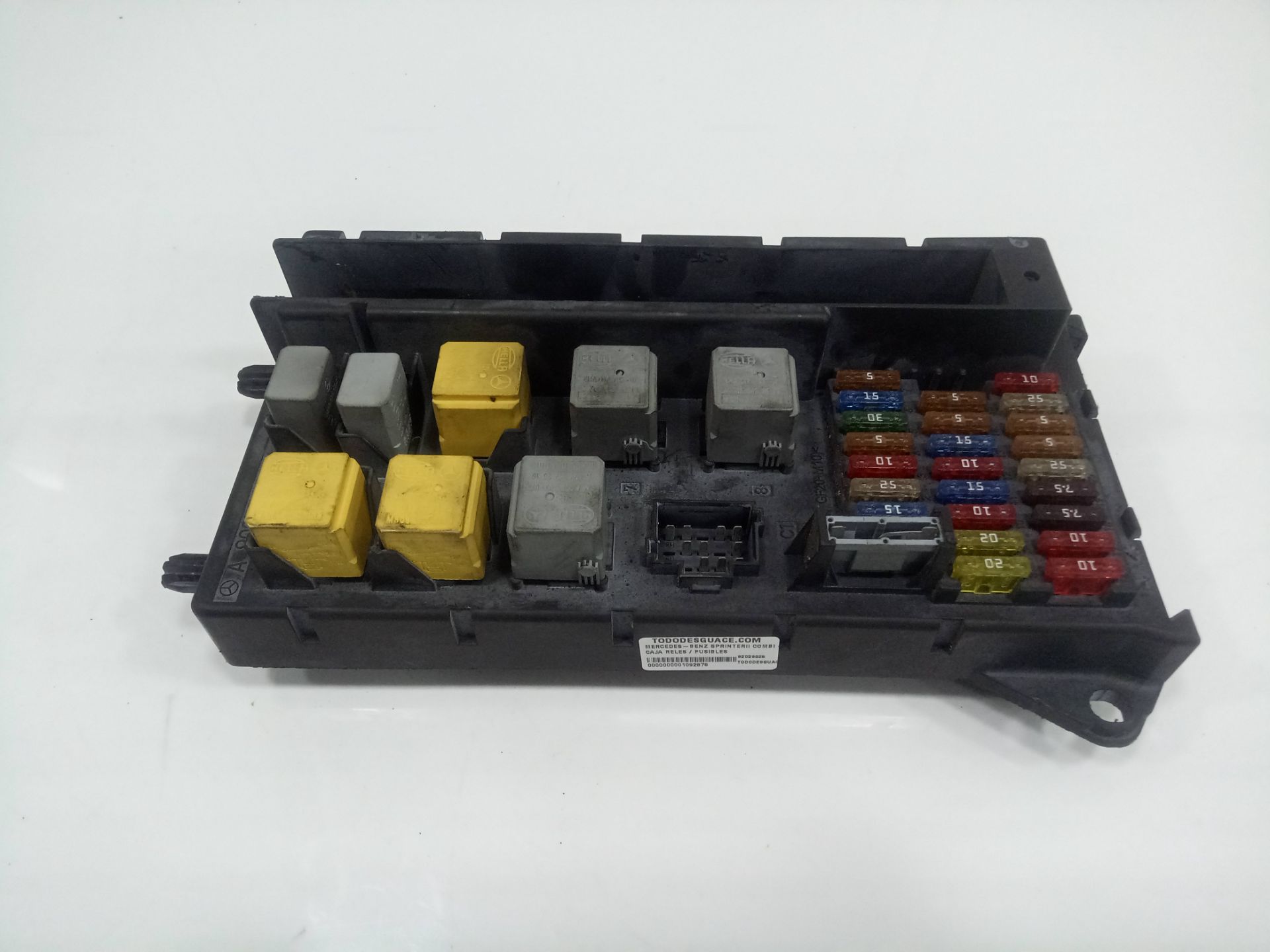CAJA RELES / FUSIBLES MERCEDES-BENZ SPRINTERII COMBI (DESDE 01.06) 211/215 CDI (906.711/713)