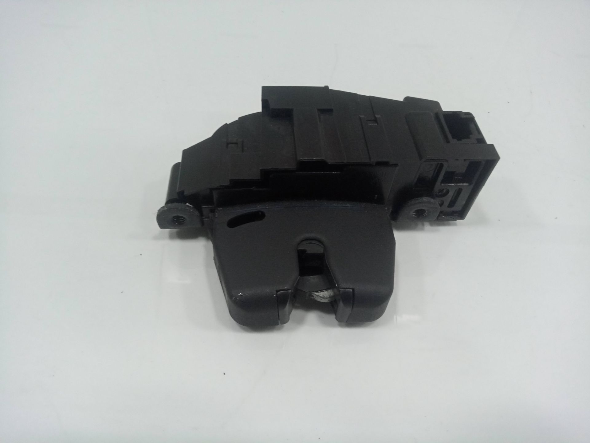 CERRADURA MALETERO / PORTON PEUGEOT 308 Confort
