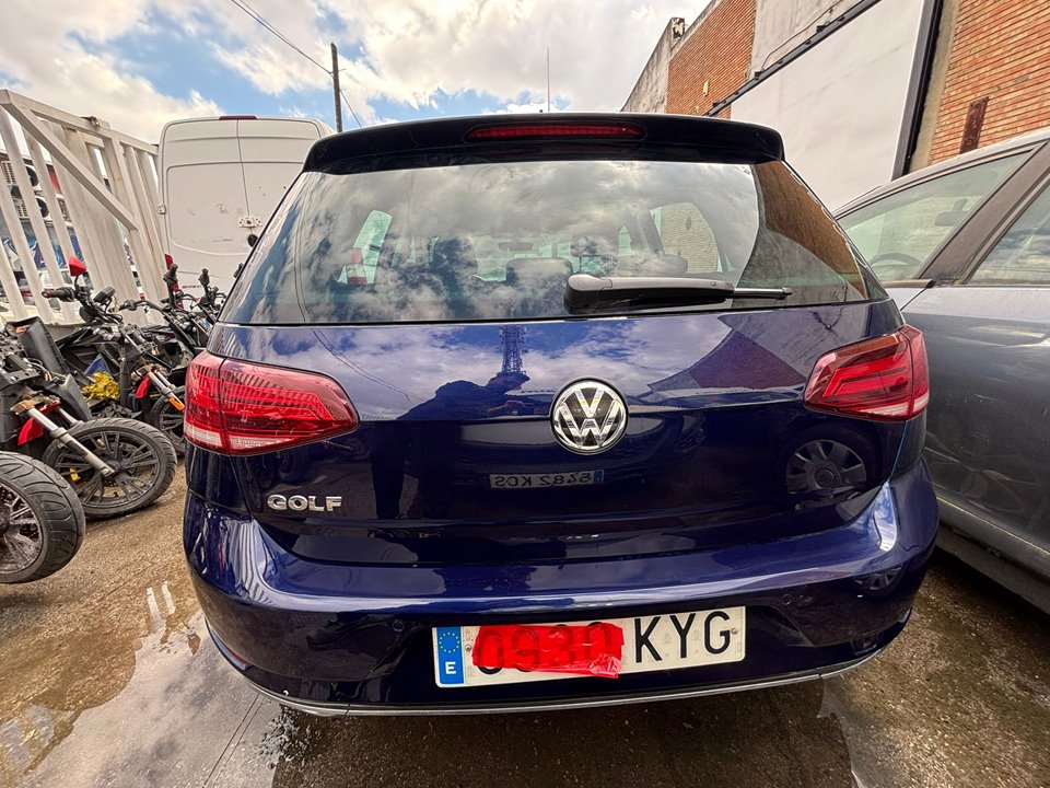 VOLKSWAGEN GOLF VII SPORTSVAN Advance Motor 2,0 Ltr. - 110 kW TDI