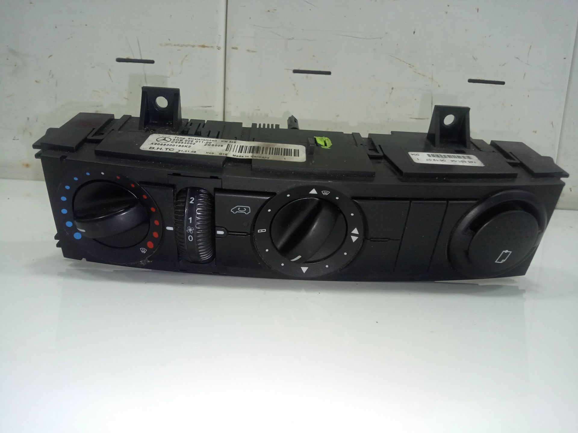 MANDO CALEFACCION / AIRE ACONDICIONADO MERCEDES-BENZ SPRINTERII CAJA ABIERTA (DESDE 01.06) 309/311/313/315          CDI  (906.131/132/133/134/135/136)