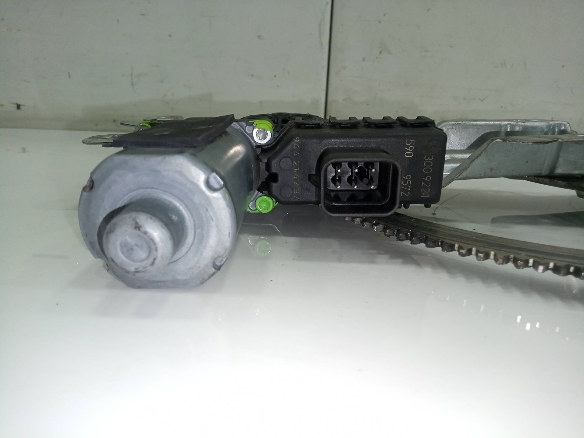 ELEVALUNAS DELANTERO DERECHO OPEL ASTRA H BER. Cosmo