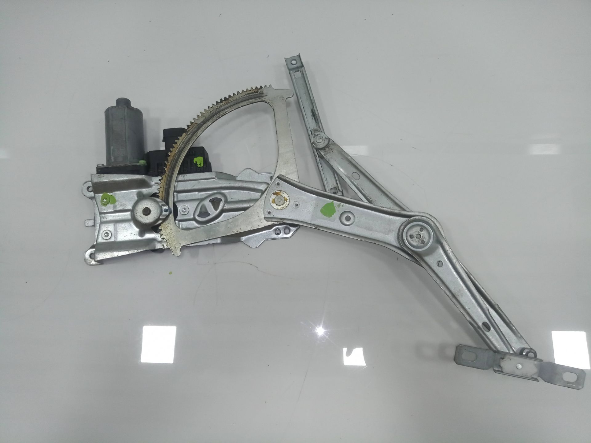ELEVALUNAS DELANTERO DERECHO OPEL ASTRA H BER. Cosmo