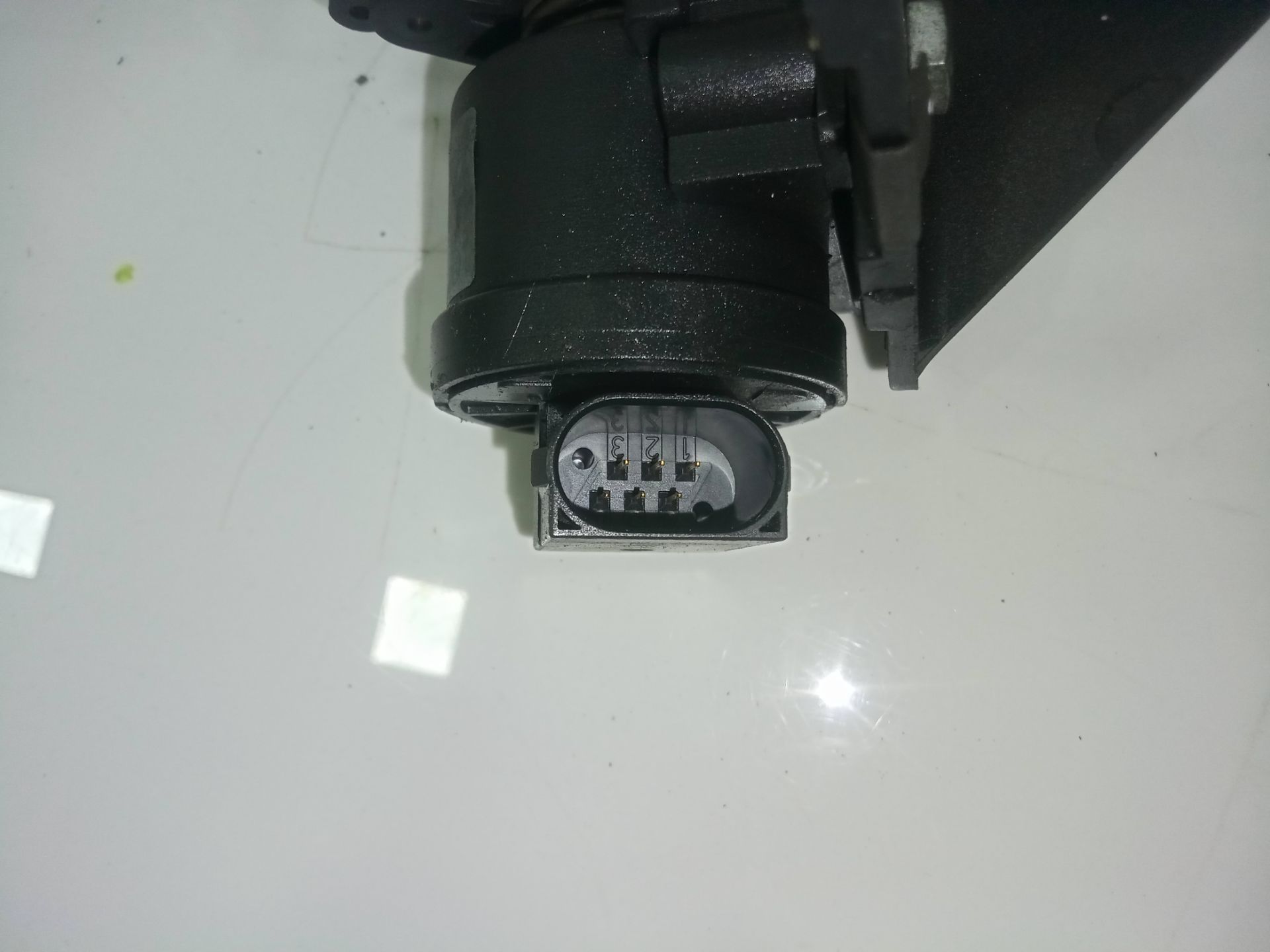 SENSOR ACELERADOR VOLKSWAGEN LT CAJA CERRADA / COMBI (MOD. 1997) LT  28  Caja cerrada