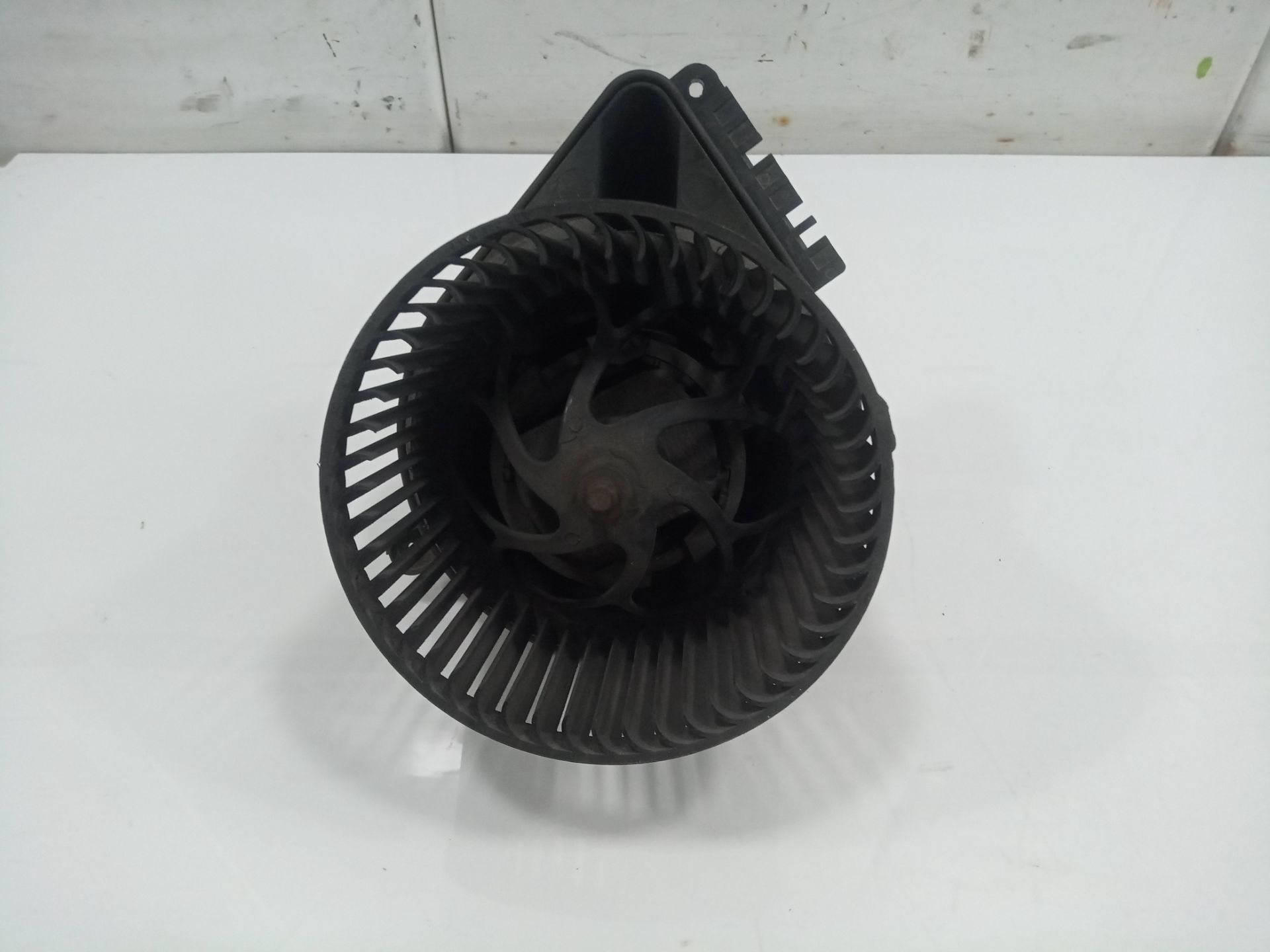 MOTOR CALEFACCION VOLKSWAGEN LT CAJA CERRADA / COMBI (MOD. 1997) LT  28  Caja cerrada
