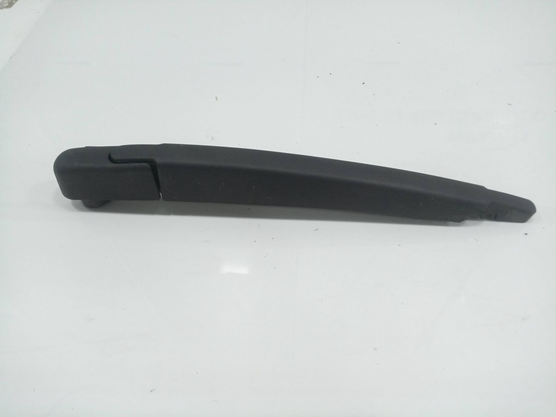 BRAZO LIMPIA TRASERO CITROEN C3 *