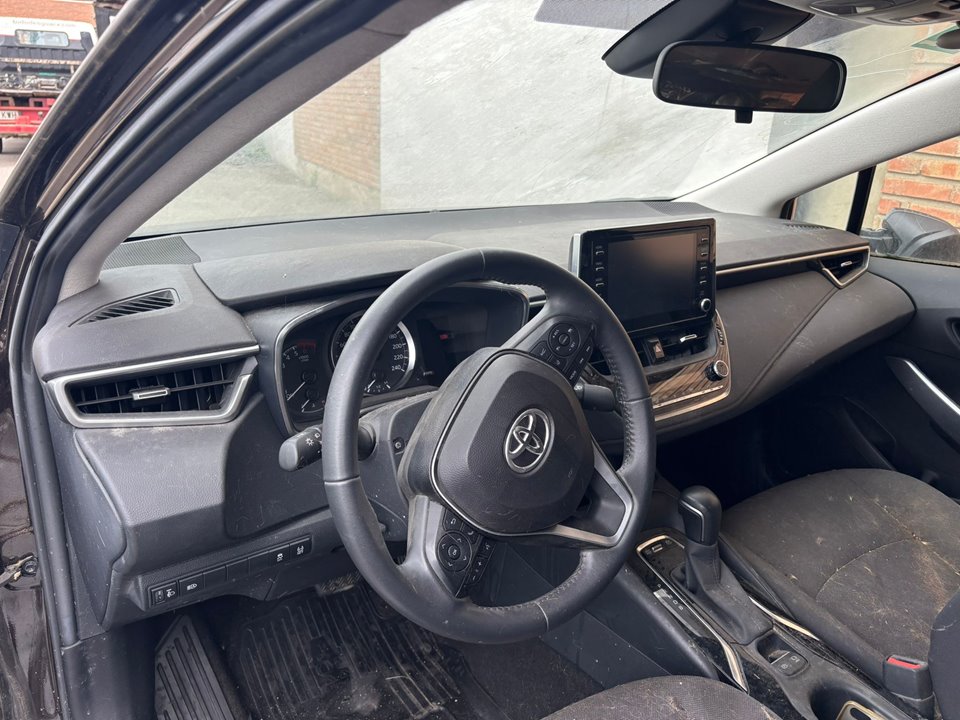TOYOTA COROLLA (E21) HYBRID STYLE Híbrido 103 kW (Motor 1,8 Ltr. - 72 kW 16V)