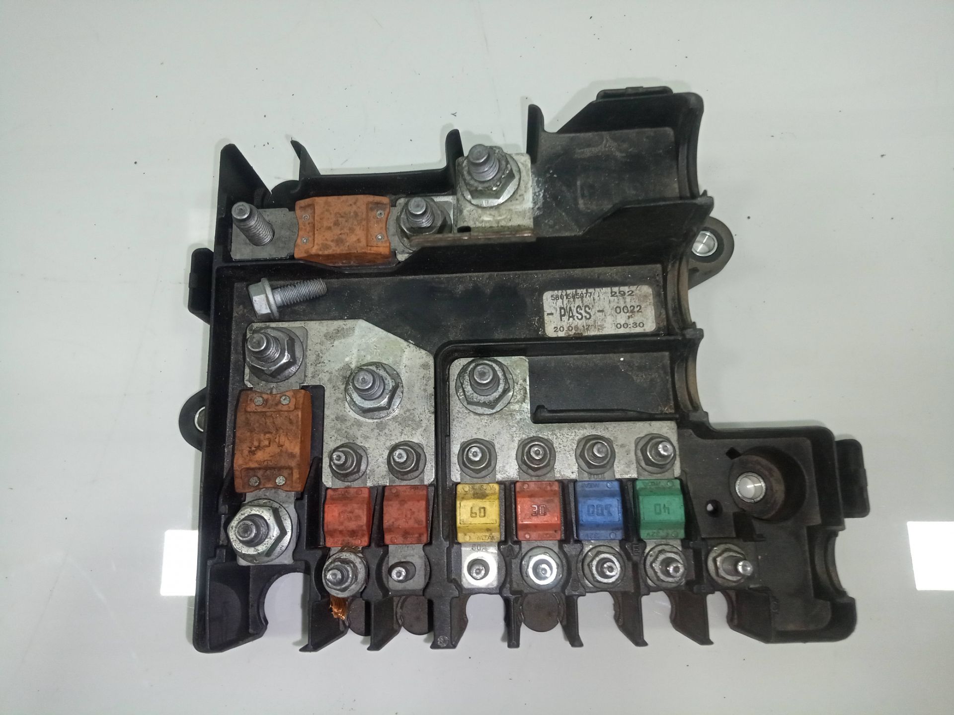 BORNA POSITIVA IVECO DAILY FURGÓN Fg 33 S ... V Batalla 3000