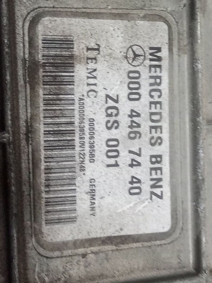 CENTRALITA MOTOR UCE MERCEDES-BENZ ATEGO 2-EJES 18 T /BM 950/2/4 *