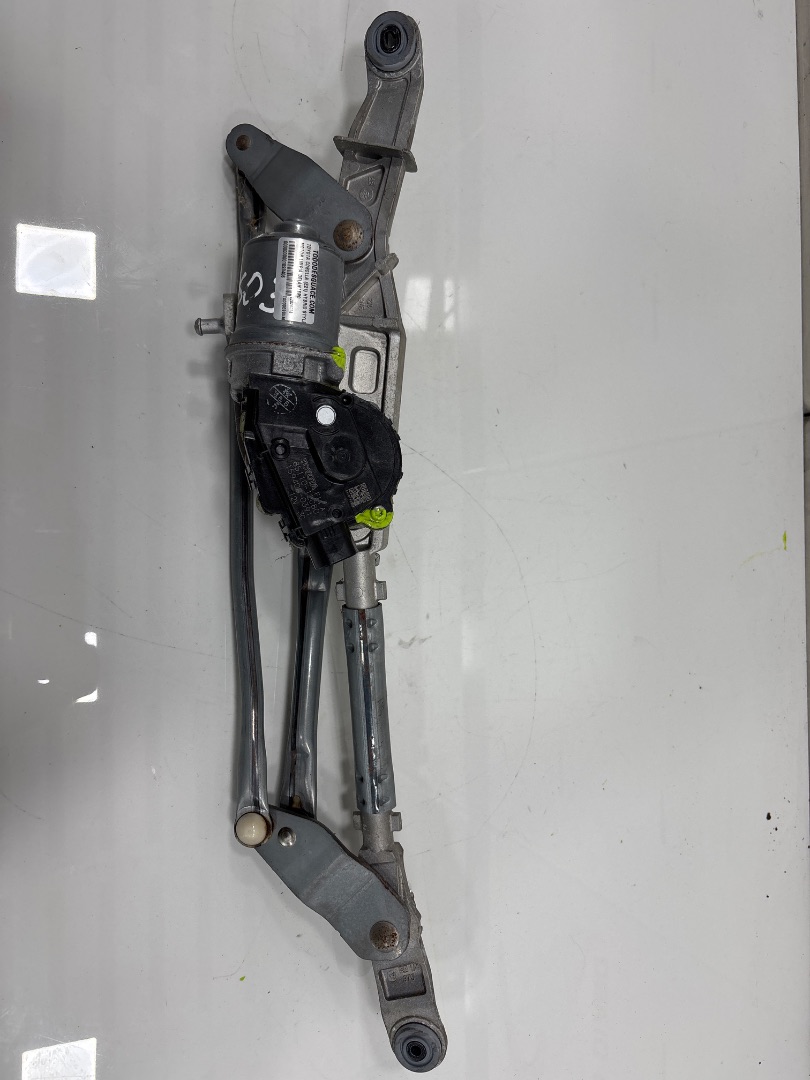 MOTOR LIMPIA DELANTERO TOYOTA COROLLA (E21) HYBRID STYLE