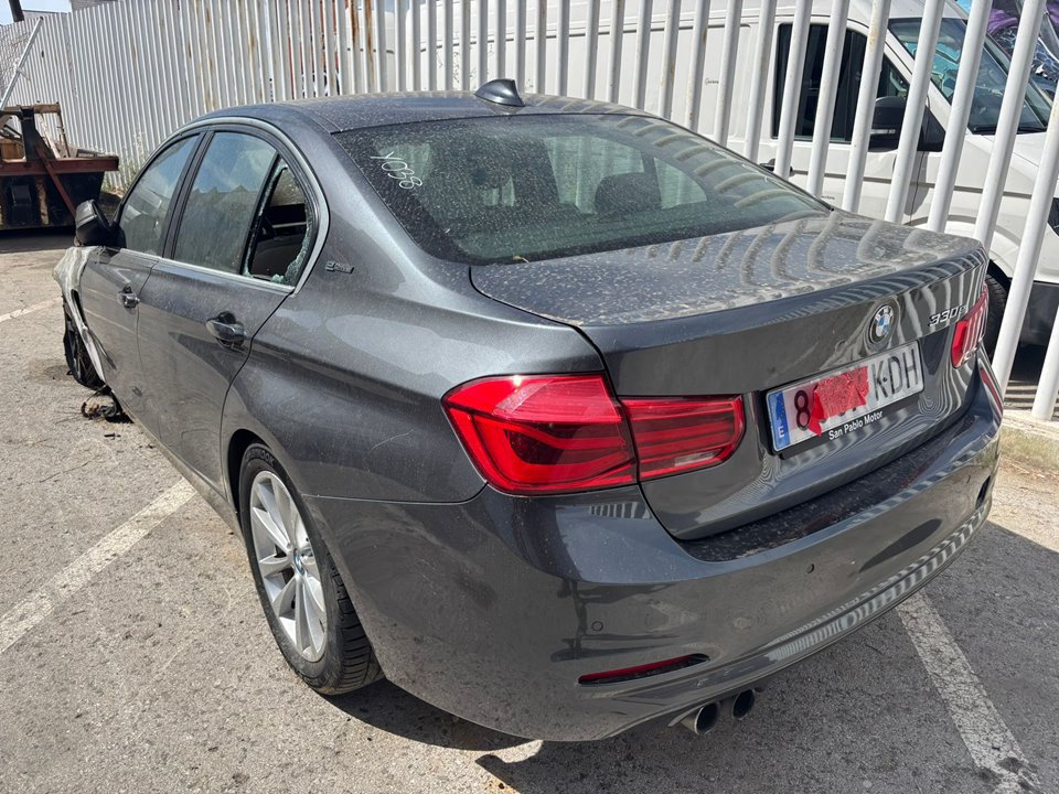 BMW SERIE 3 LIM. (F30) 330e Híbrido 185 kW (Motor 2,0 Ltr. - 135 kW)