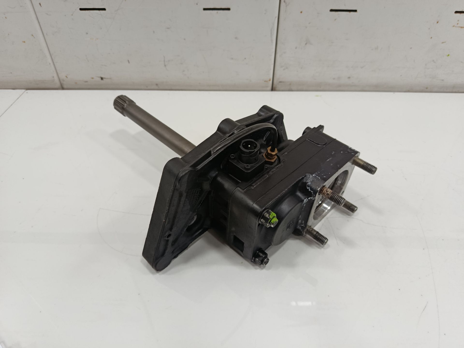 TOMA DE FUERZA MAN TGX 33.XXX FG /   6x4   BL XL