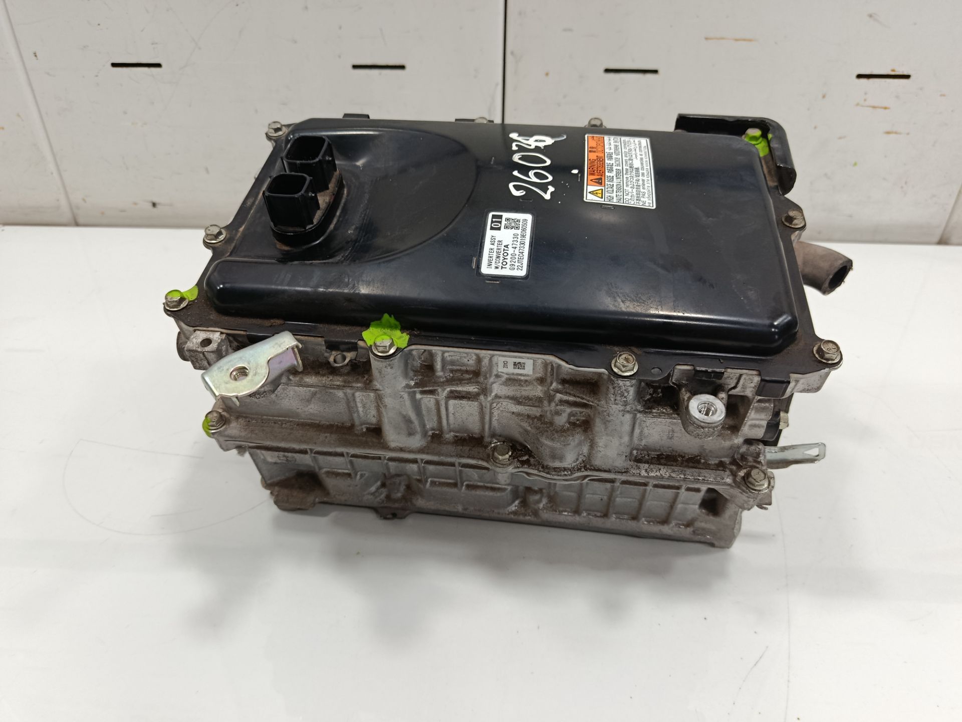 CONVERTIDOR DE VOLTAJE TOYOTA COROLLA (E21) HYBRID STYLE