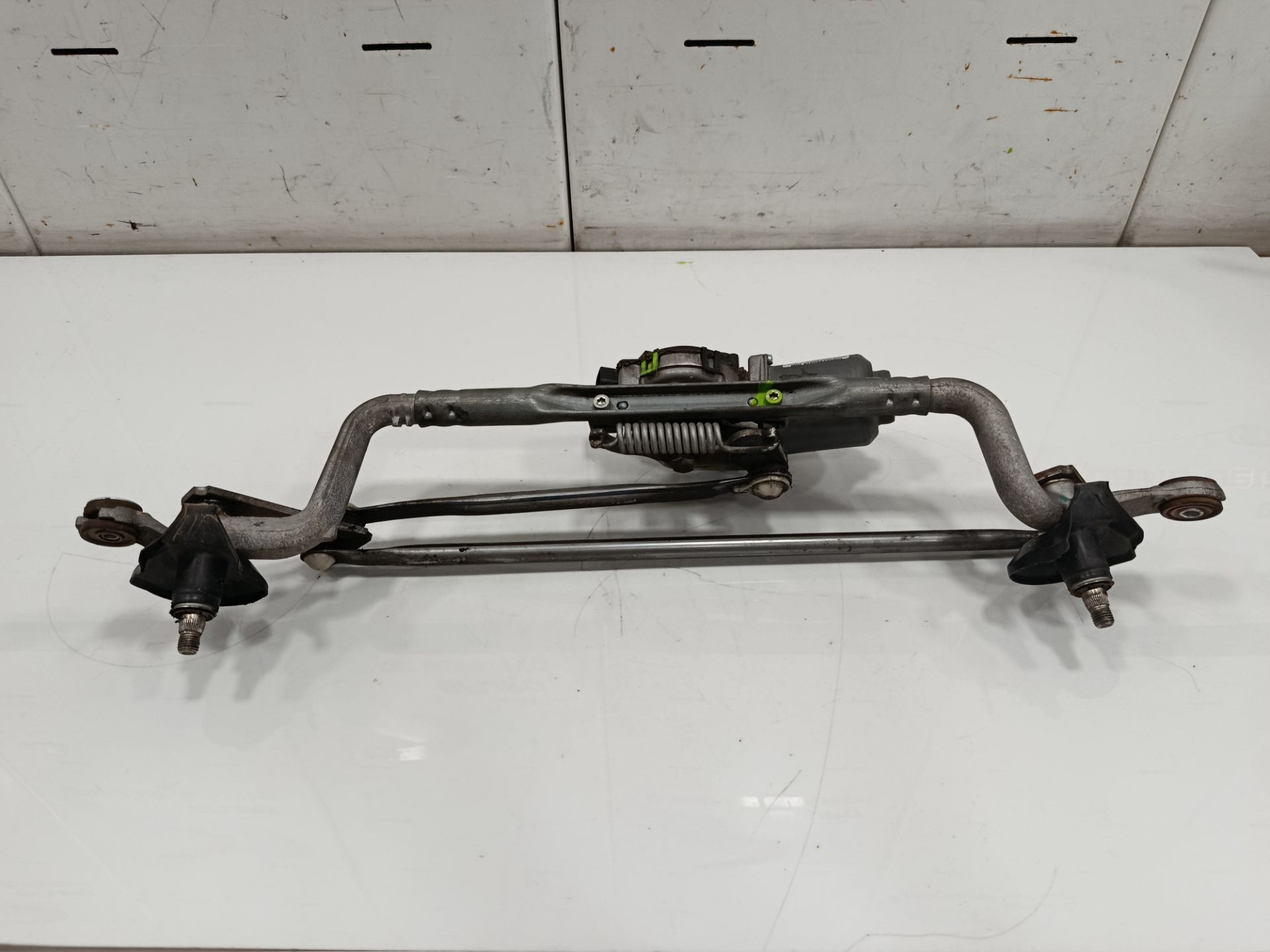 MOTOR LIMPIA DELANTERO TOYOTA VERSO Advance
