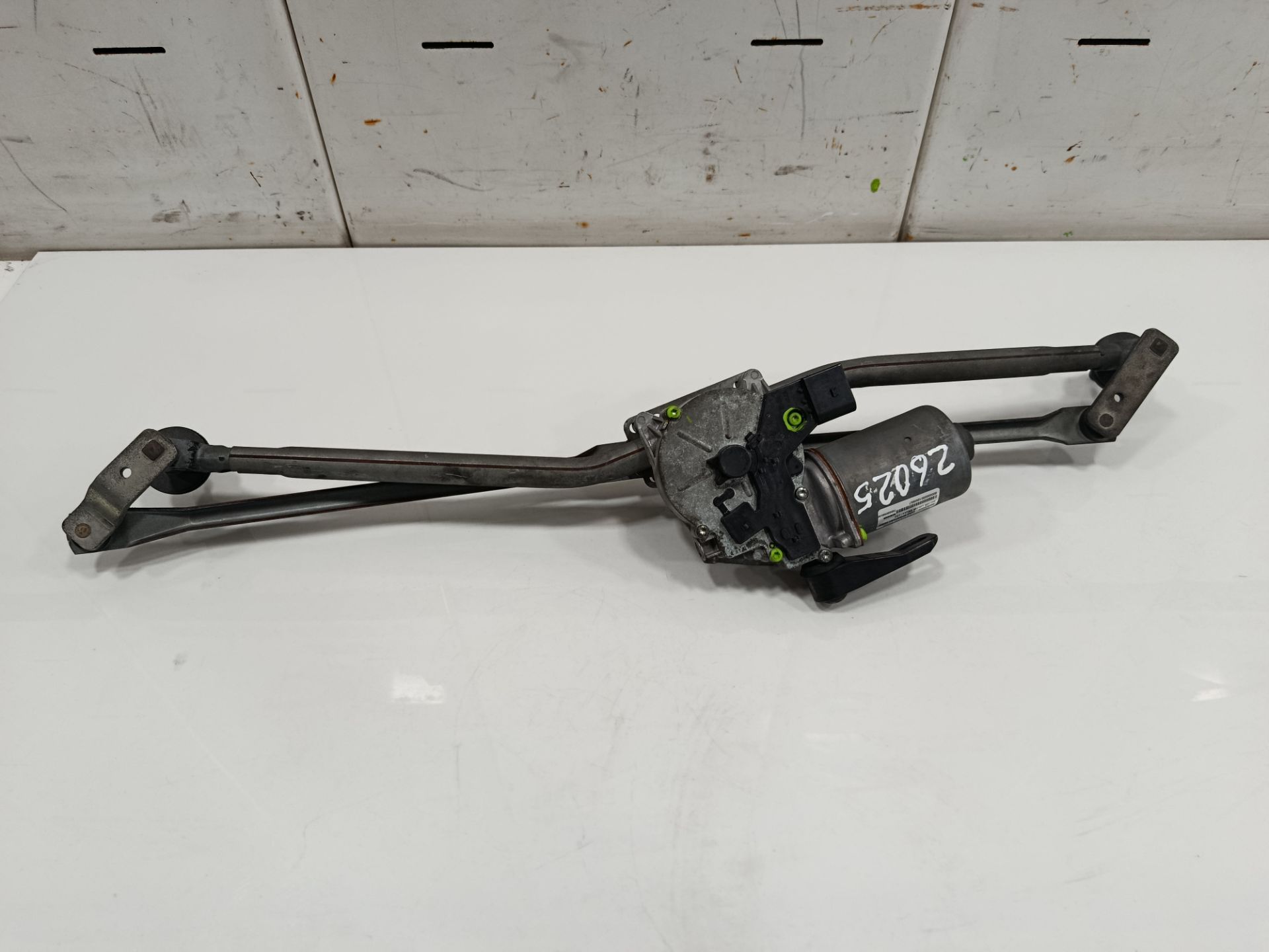 MOTOR LIMPIA DELANTERO MERCEDES-BENZ SPRINTERII COMBI (DESDE 01.06) 211/215 CDI (906.711/713)