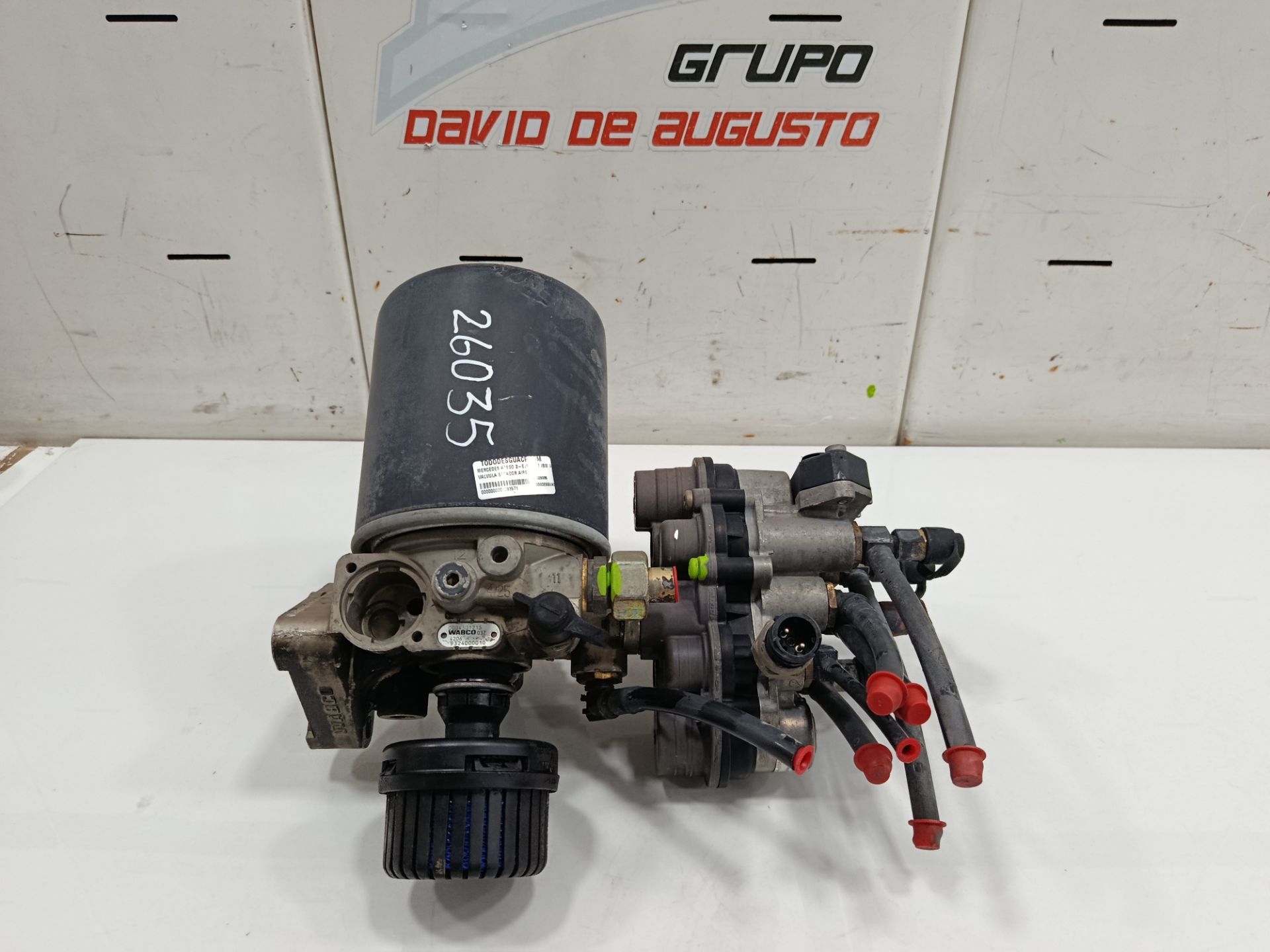 VALVULA SECADOR AIRE MERCEDES-BENZ ATEGO 2-EJES 18 T /BM 950/2/4 *