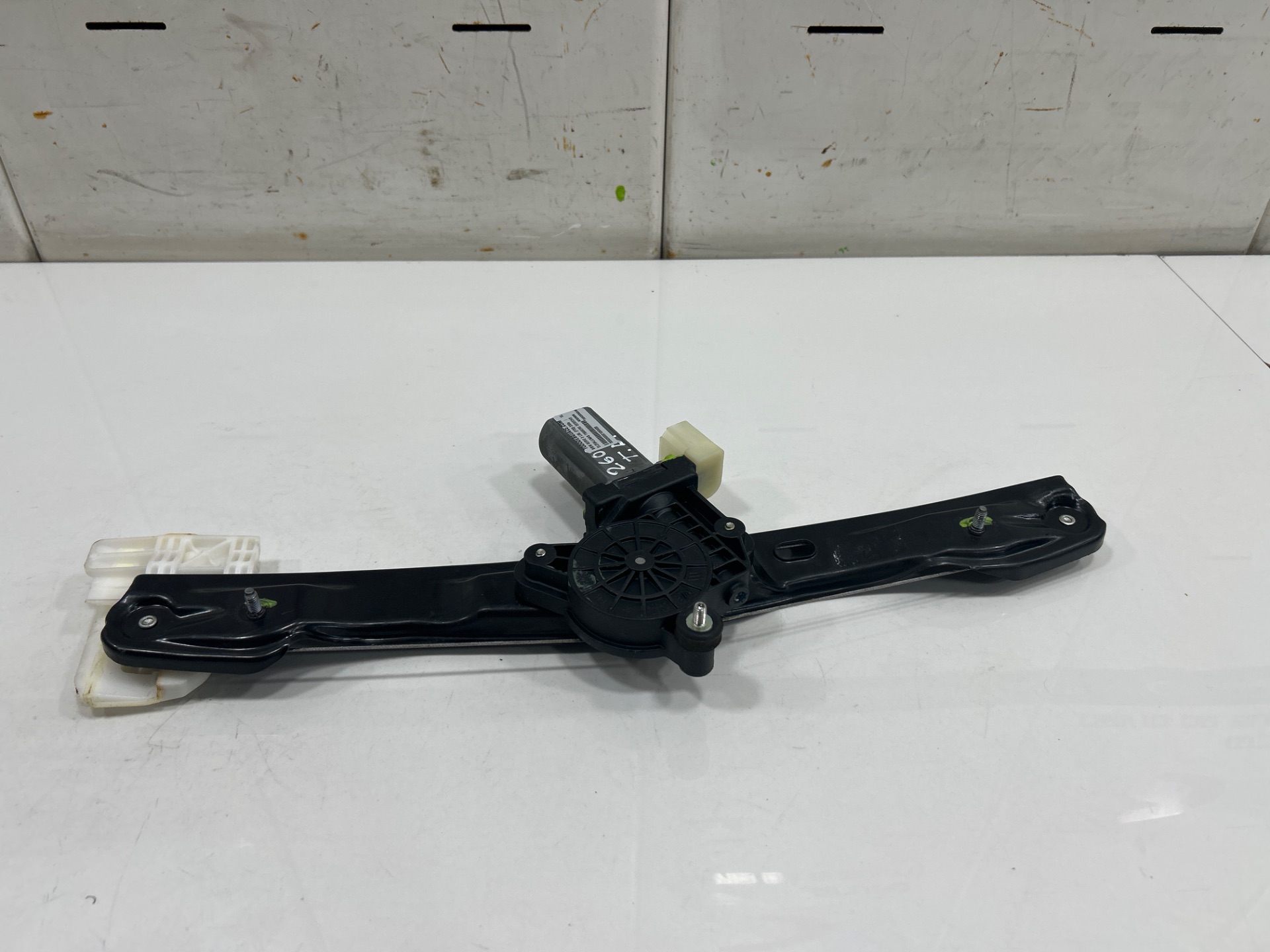 ELEVALUNAS TRASERO DERECHO BMW SERIE 3 LIM. (F30) 330e