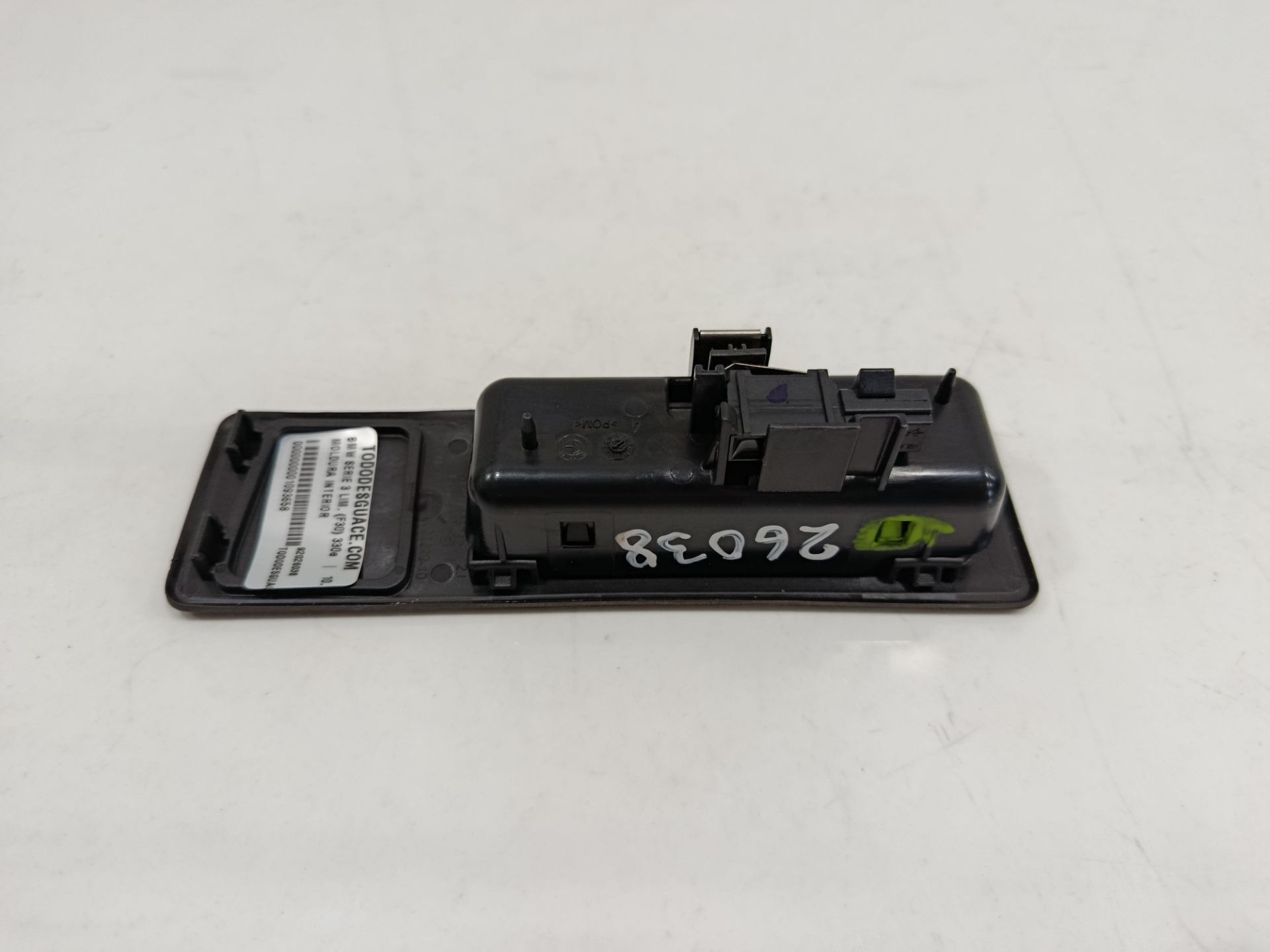 MOLDURA INTERIOR BMW SERIE 3 LIM. (F30) 330e
