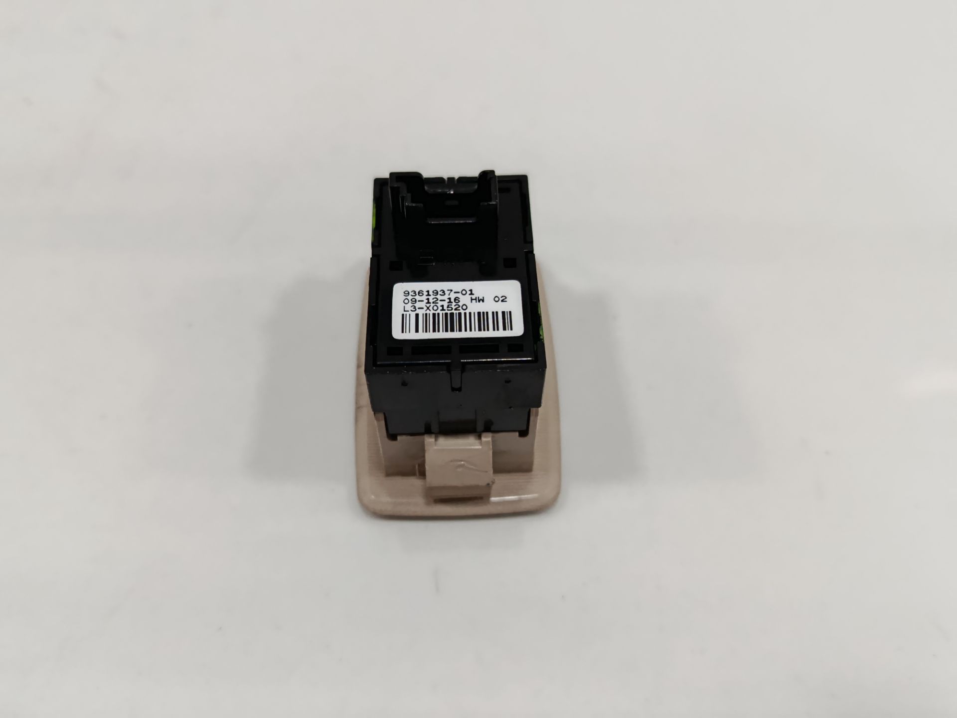 MANDO ELEVALUNAS TRASERO IZQUIERDO BMW SERIE 3 LIM. (F30) 330e