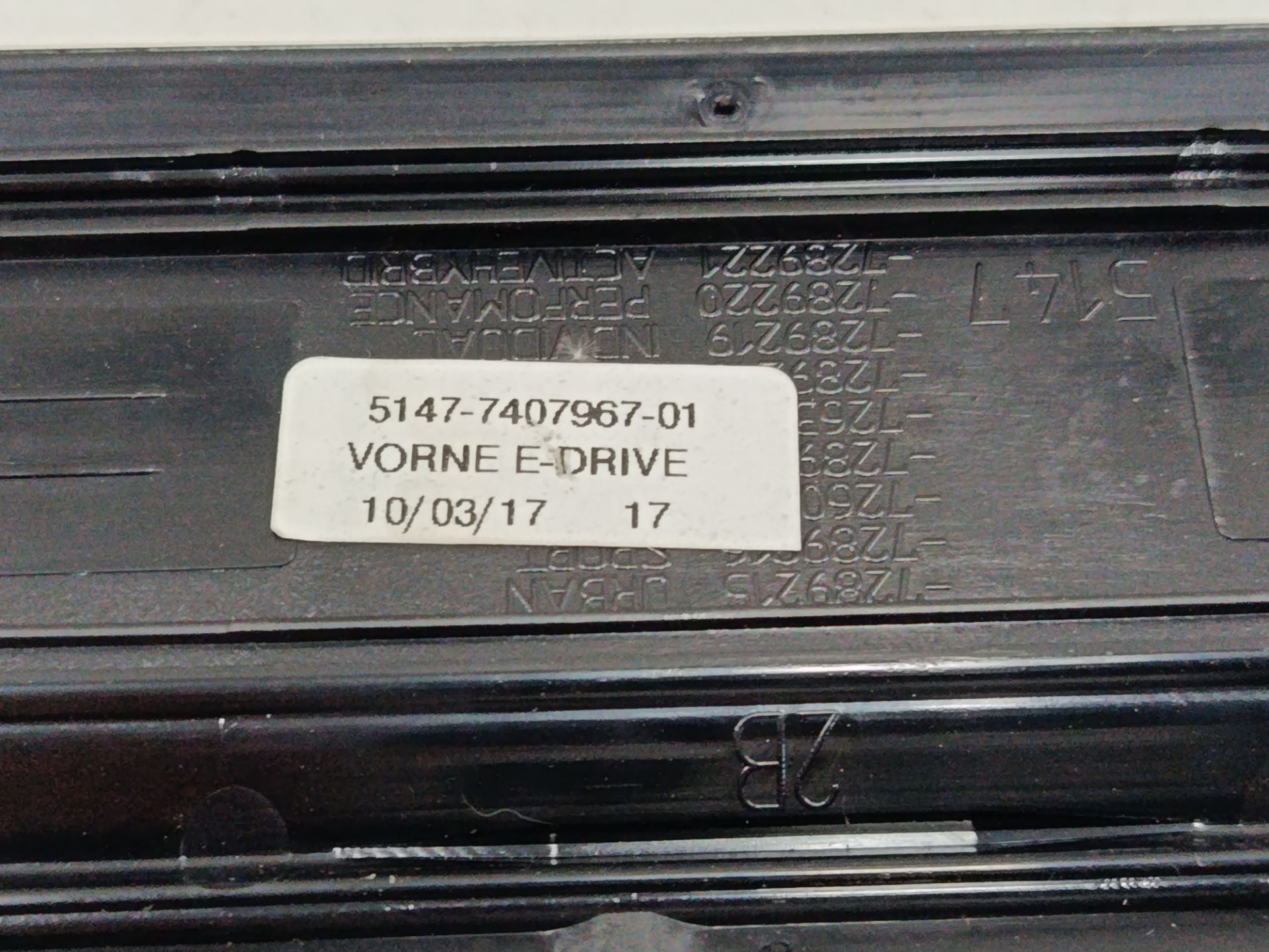 MOLDURA BMW SERIE 3 LIM. (F30) 330e