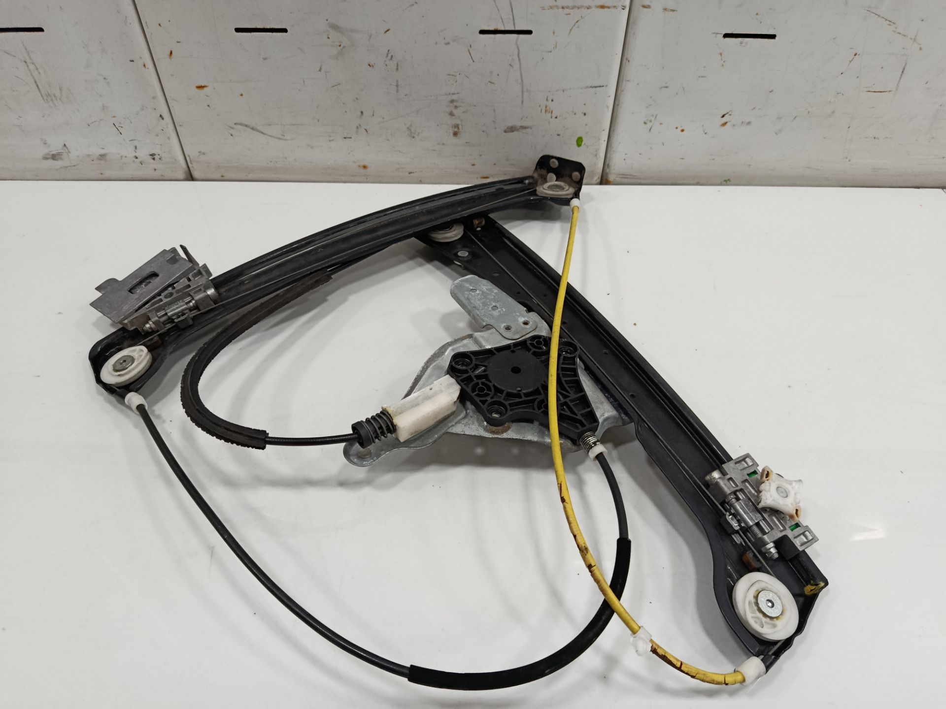 ELEVALUNAS DELANTERO IZQUIERDO BMW SERIE 6 COUPE (E63) 635d