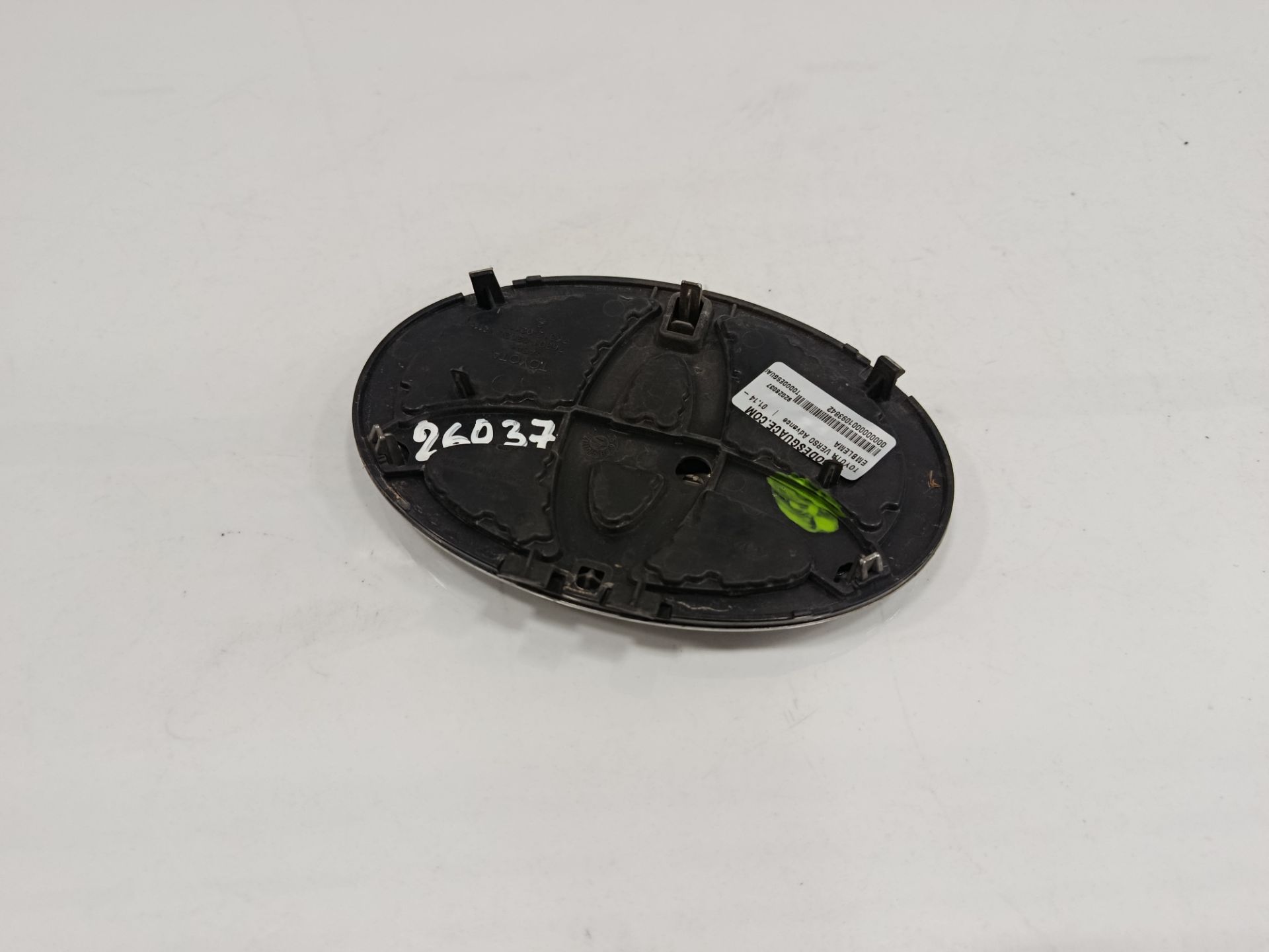 EMBLEMA TOYOTA VERSO Advance