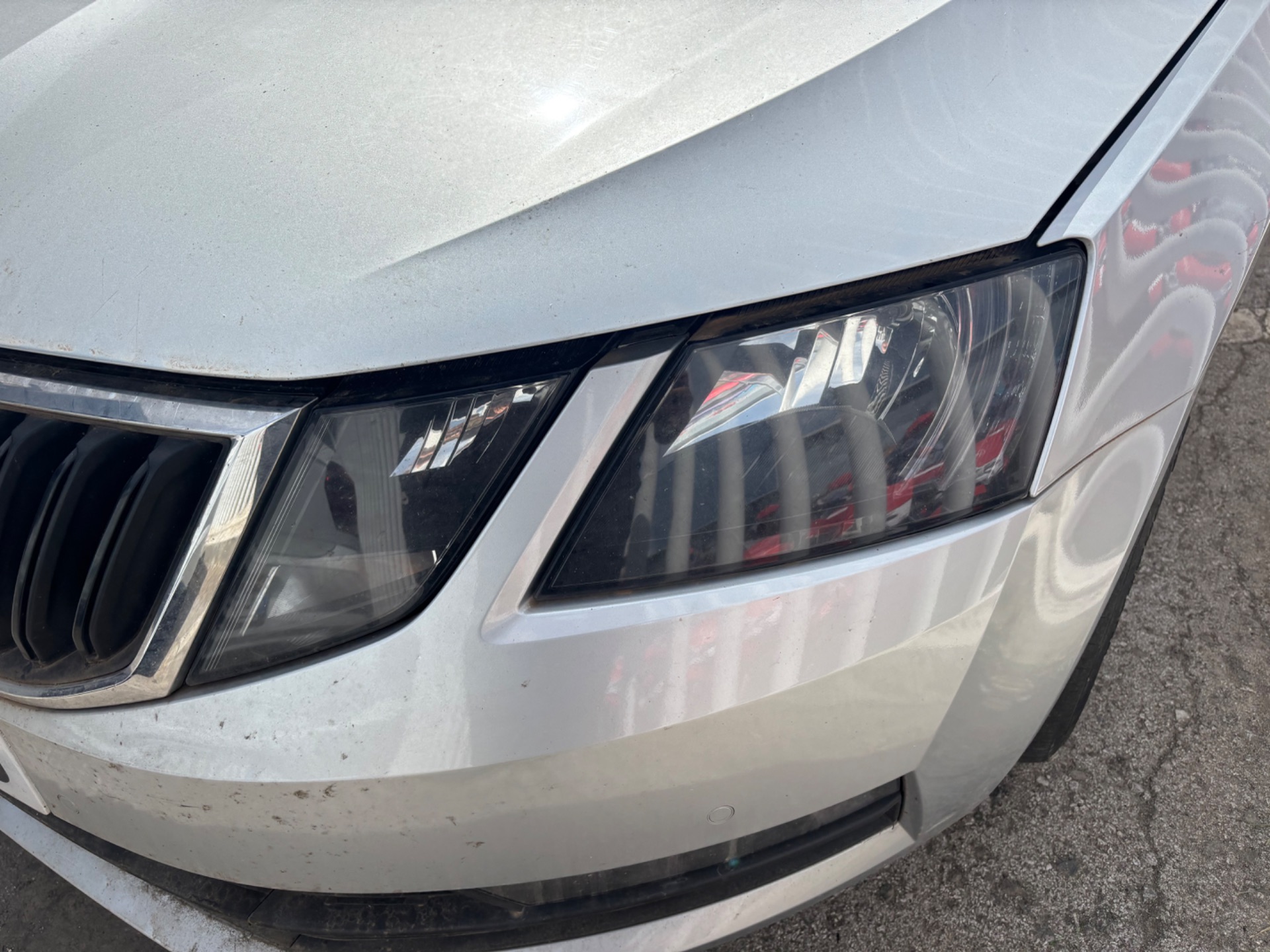 SKODA OCTAVIA COMBI (5E5) *
