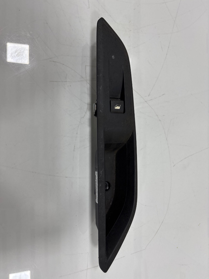 MANDO ELEVALUNAS TRASERO DERECHO PEUGEOT 3008 ACTIVE PACK