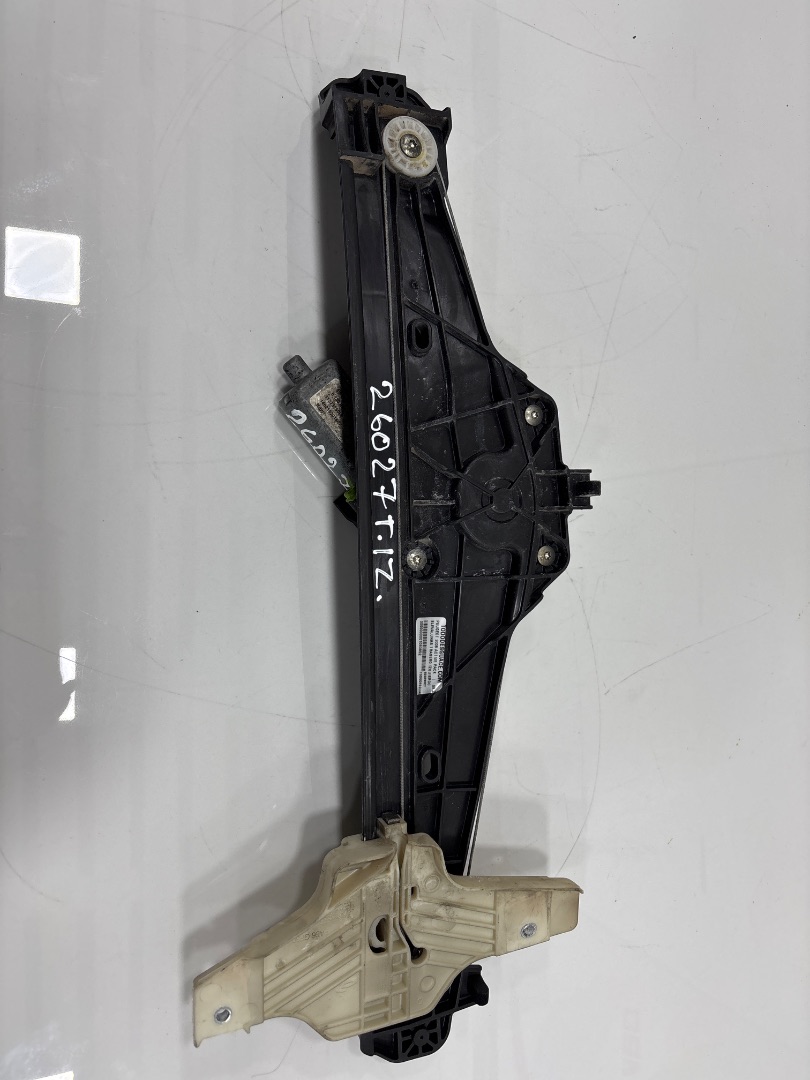 ELEVALUNAS TRASERO IZQUIERDO PEUGEOT 3008 ACTIVE PACK