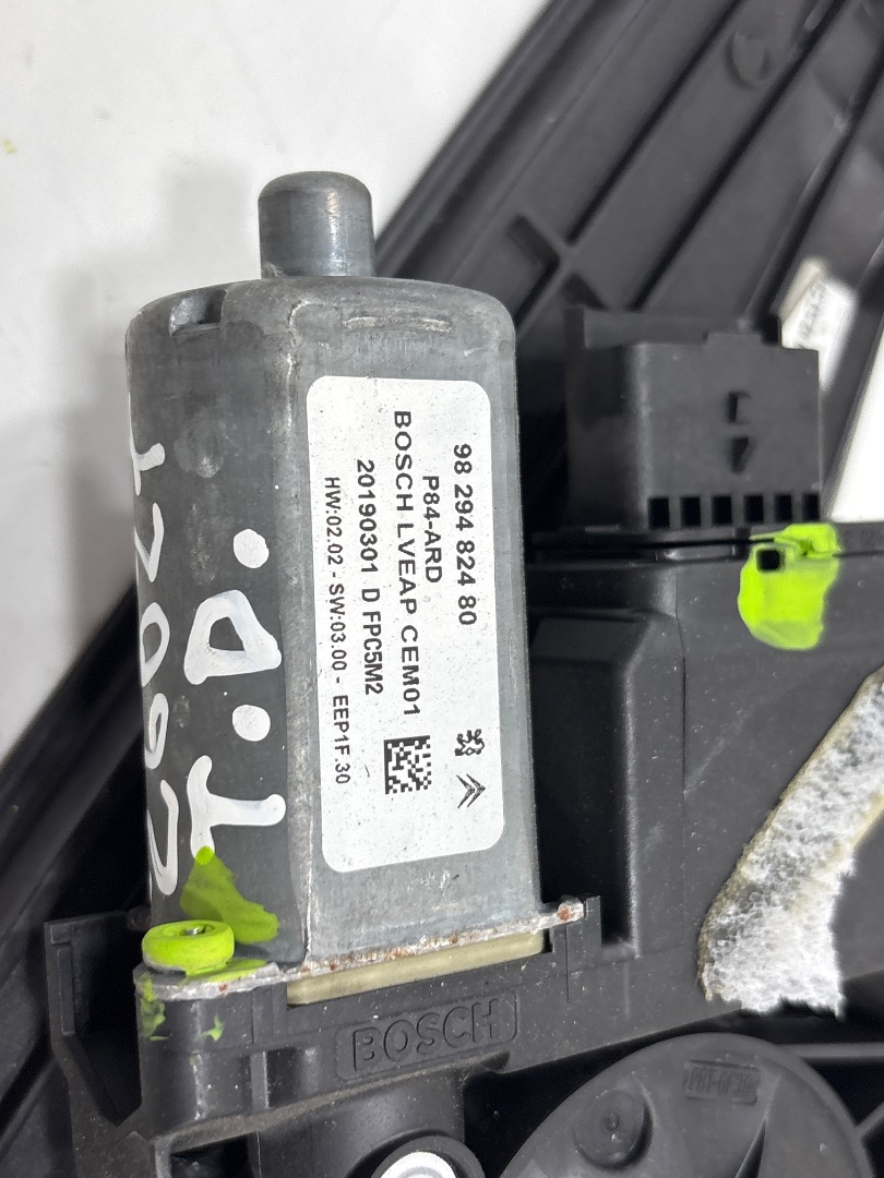 ELEVALUNAS TRASERO DERECHO PEUGEOT 3008 ACTIVE PACK
