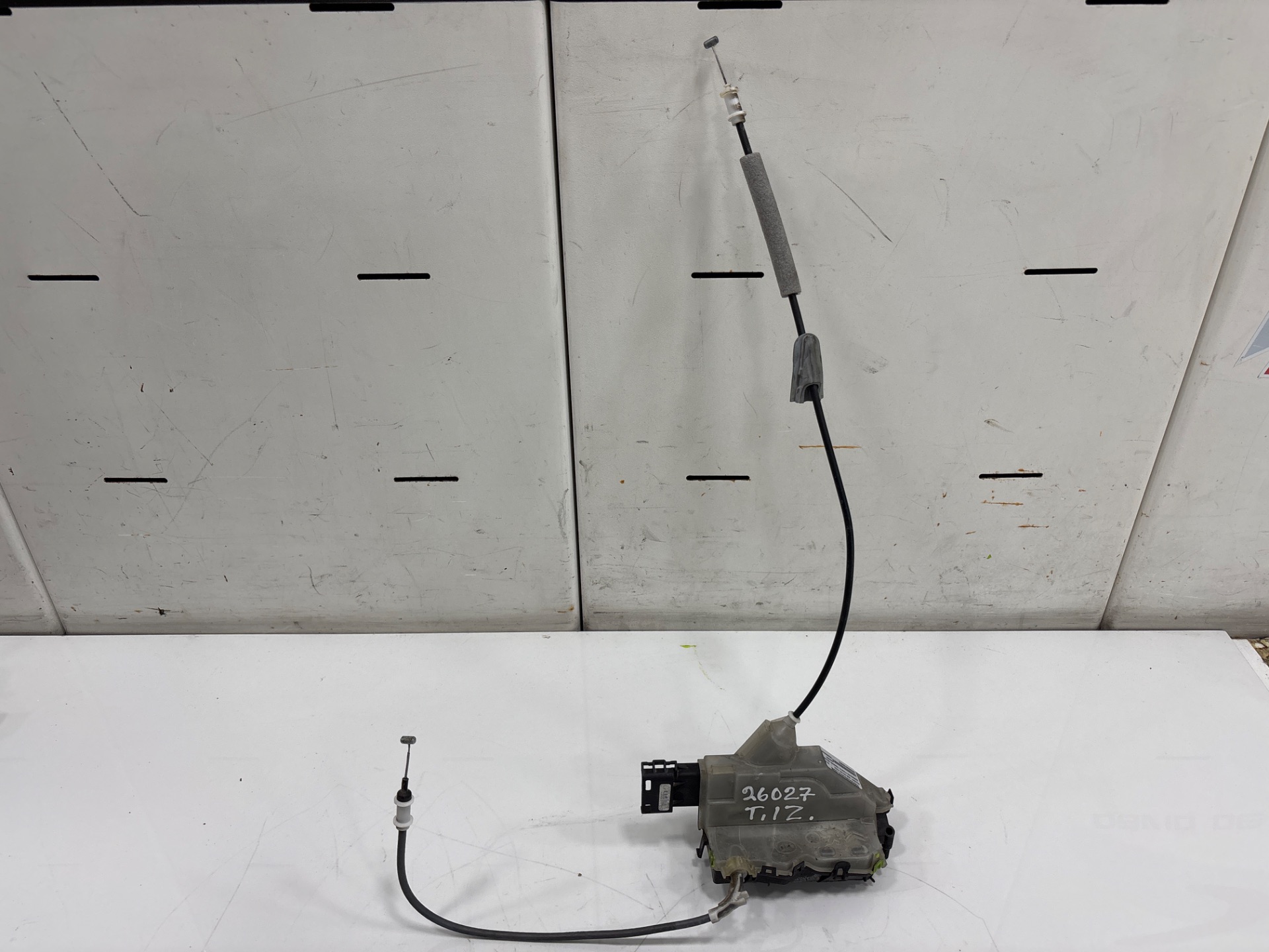 CERRADURA PUERTA TRASERA IZQUIERDA PEUGEOT 3008 ACTIVE PACK
