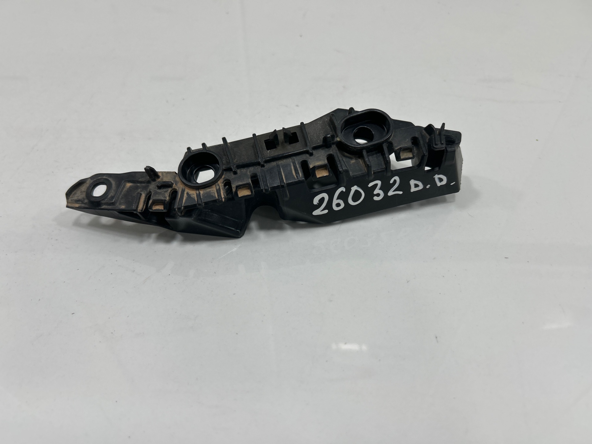 SOPORTE PARAGOLPES DELANTERO VOLKSWAGEN GOLF VII SPORTSVAN Advance