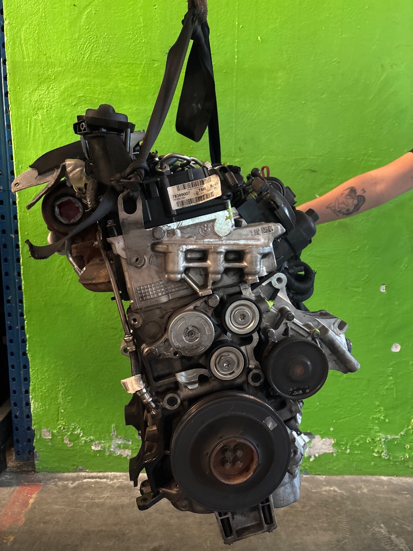 MOTOR COMPLETO TOYOTA VERSO Advance