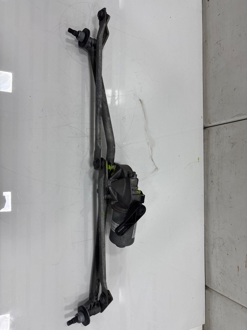 MOTOR LIMPIA DELANTERO MERCEDES-BENZ SPRINTERII COMBI (DESDE 01.06) 311 / 313 / 314 / 316 CDI (906.731/733/735)