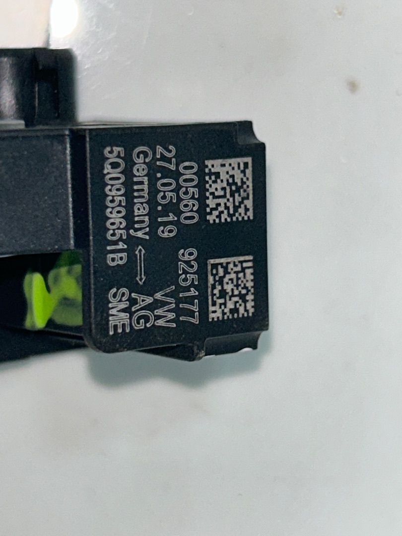 SENSOR DE IMPACTO VOLKSWAGEN GOLF VII SPORTSVAN Advance