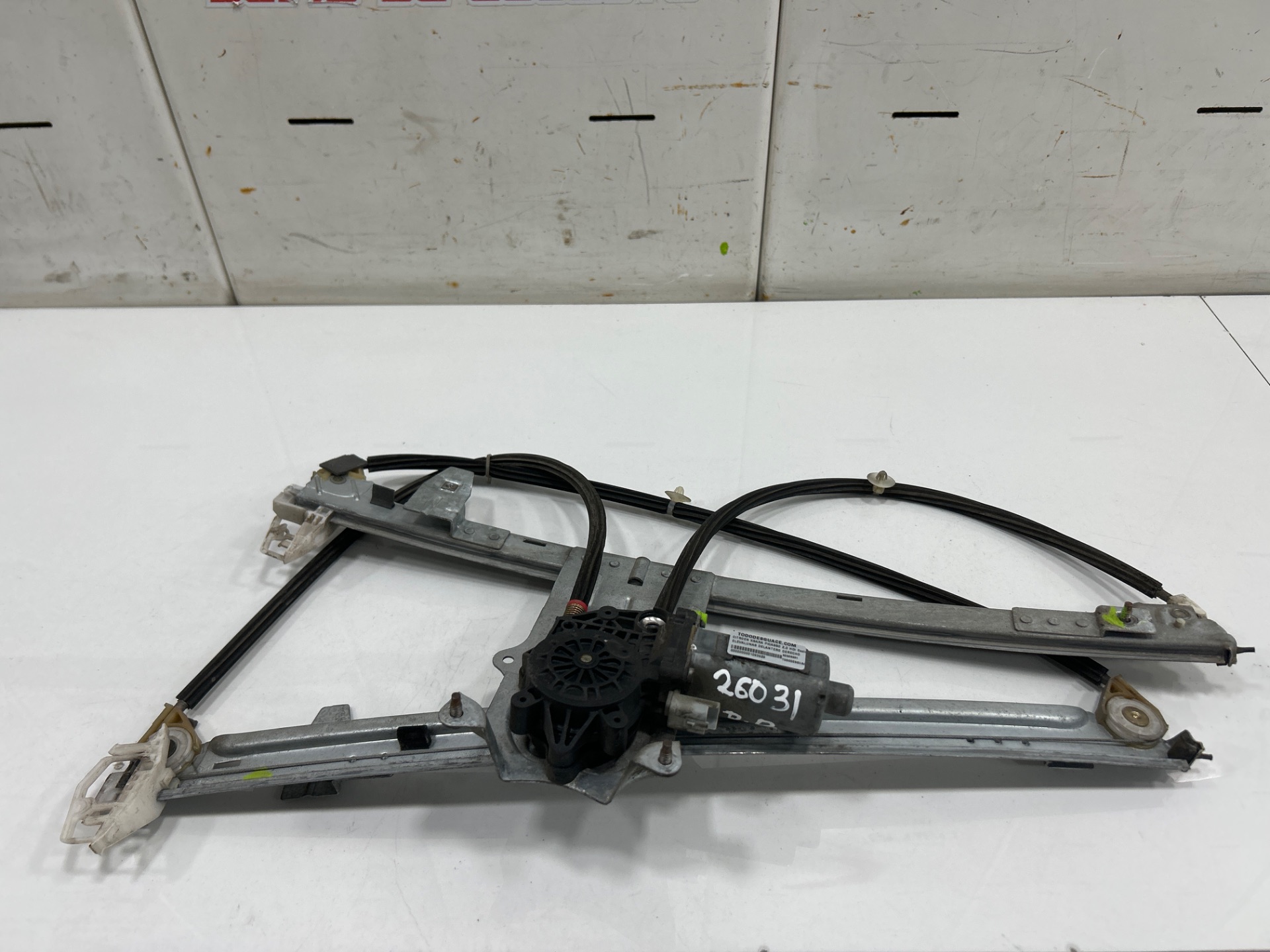 ELEVALUNAS DELANTERO DERECHO CITROEN XSARA PICASSO 2.0 HDi Exclusive