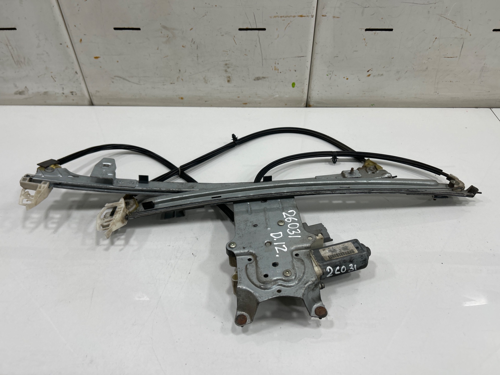 ELEVALUNAS DELANTERO IZQUIERDO CITROEN XSARA PICASSO 2.0 HDi Exclusive