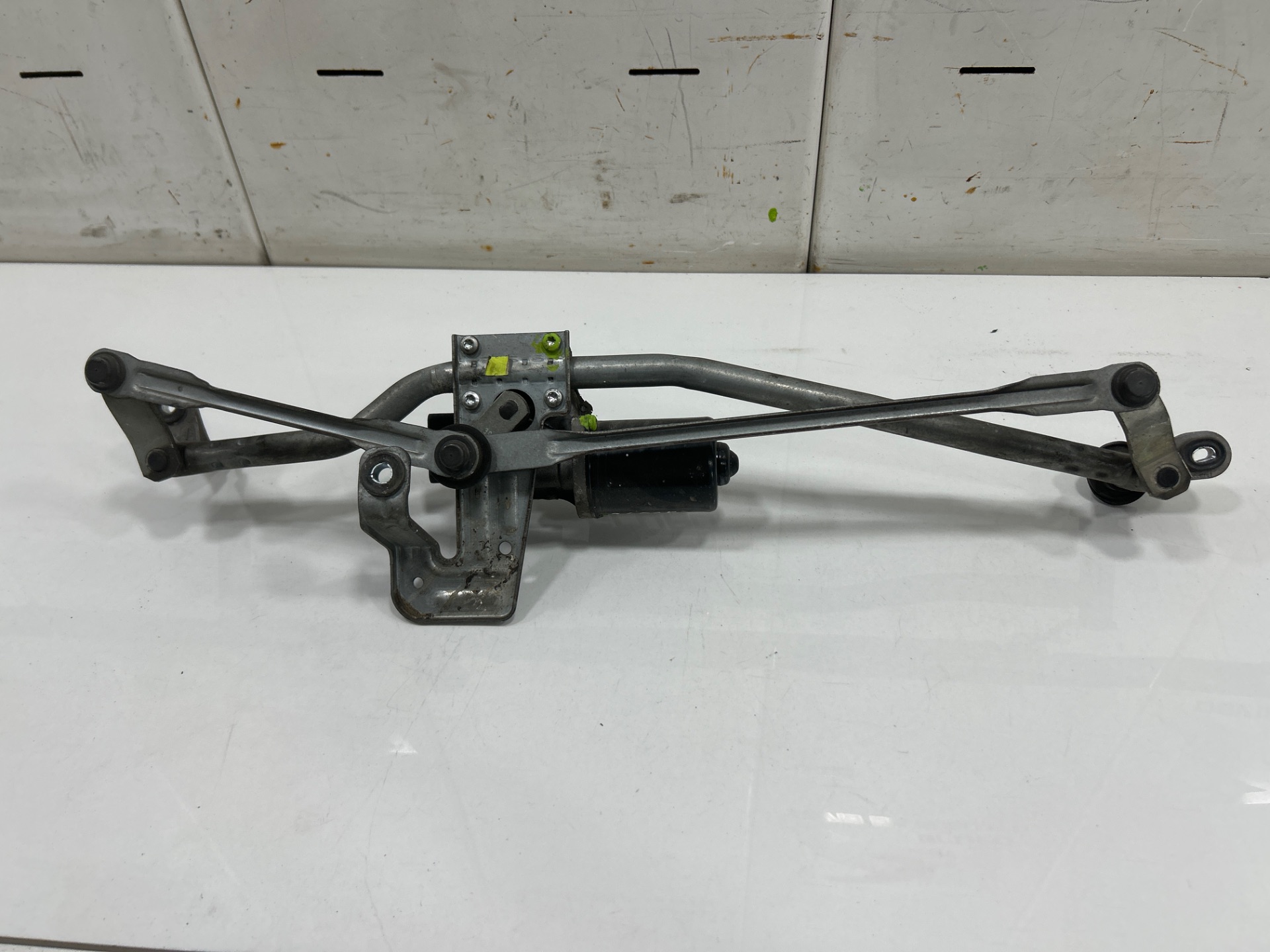 MOTOR LIMPIA DELANTERO PEUGEOT BOXER CAJA CERRADA (RS 3000) (330/333) 2007 ->) HDi (333)