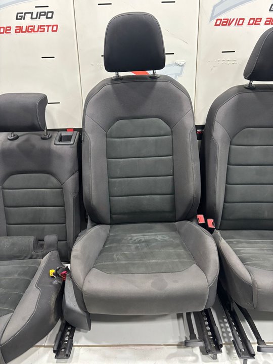 CONJUNTO ASIENTOS COMPLETO VOLKSWAGEN GOLF VII SPORTSVAN Advance