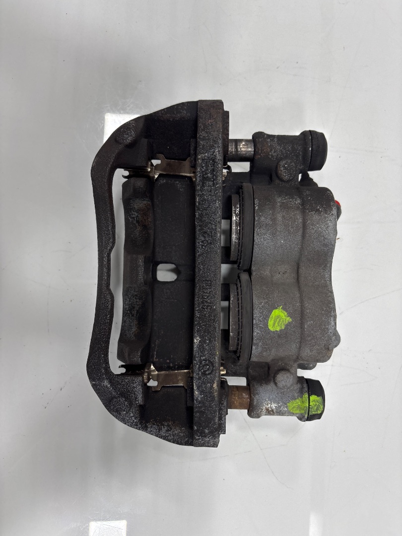 PINZA DE FRENO DELANTERA DERECHA MERCEDES-BENZ SPRINTERII COMBI (DESDE 01.06) 211/215 CDI (906.711/713)