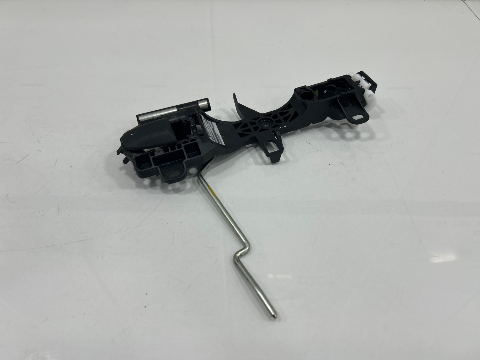 SOPORTE MANETA EXTERIOR DELANTERA DERECHA TOYOTA COROLLA (E21) HYBRID STYLE