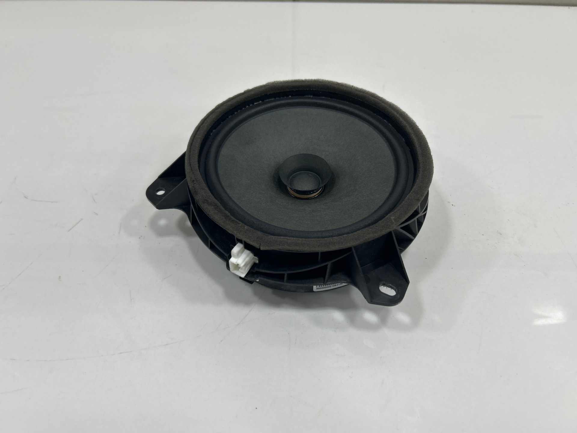 ALTAVOZ TRASERO IZQUIERDO TOYOTA COROLLA (E21) HYBRID STYLE