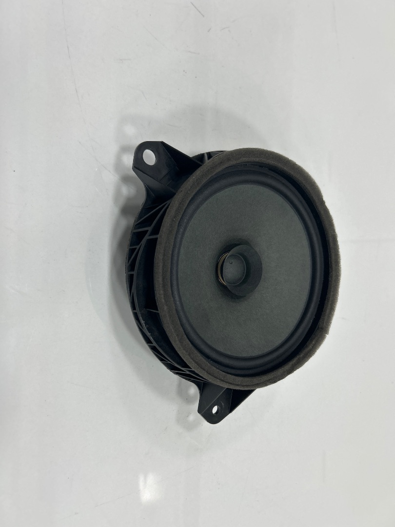 ALTAVOZ TRASERO IZQUIERDO TOYOTA COROLLA (E21) HYBRID STYLE