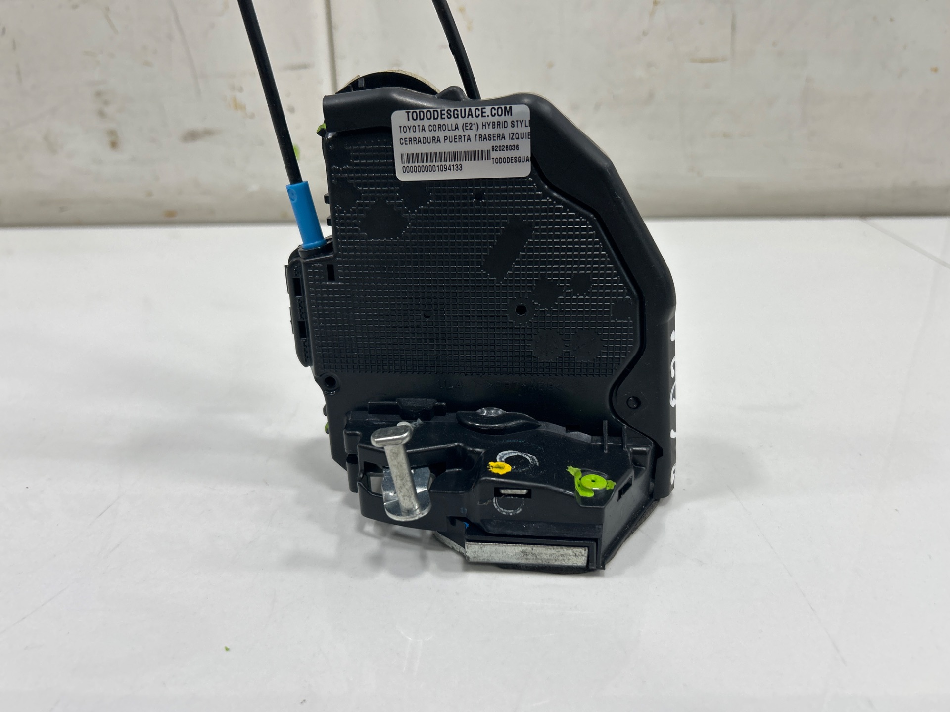 CERRADURA PUERTA TRASERA IZQUIERDA TOYOTA COROLLA (E21) HYBRID STYLE