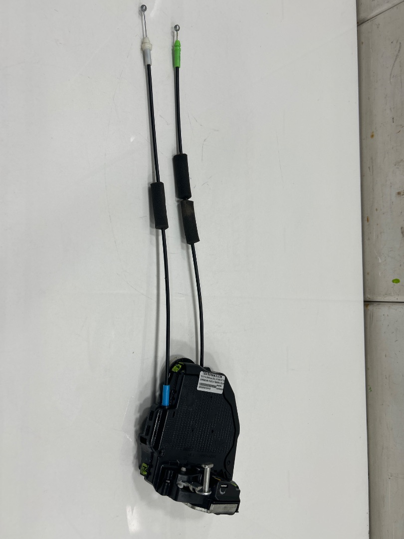 CERRADURA PUERTA TRASERA IZQUIERDA TOYOTA COROLLA (E21) HYBRID STYLE