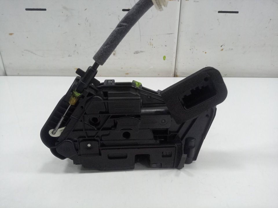 CERRADURA PUERTA DELANTERA DERECHA VOLKSWAGEN GOLF VII SPORTSVAN Advance