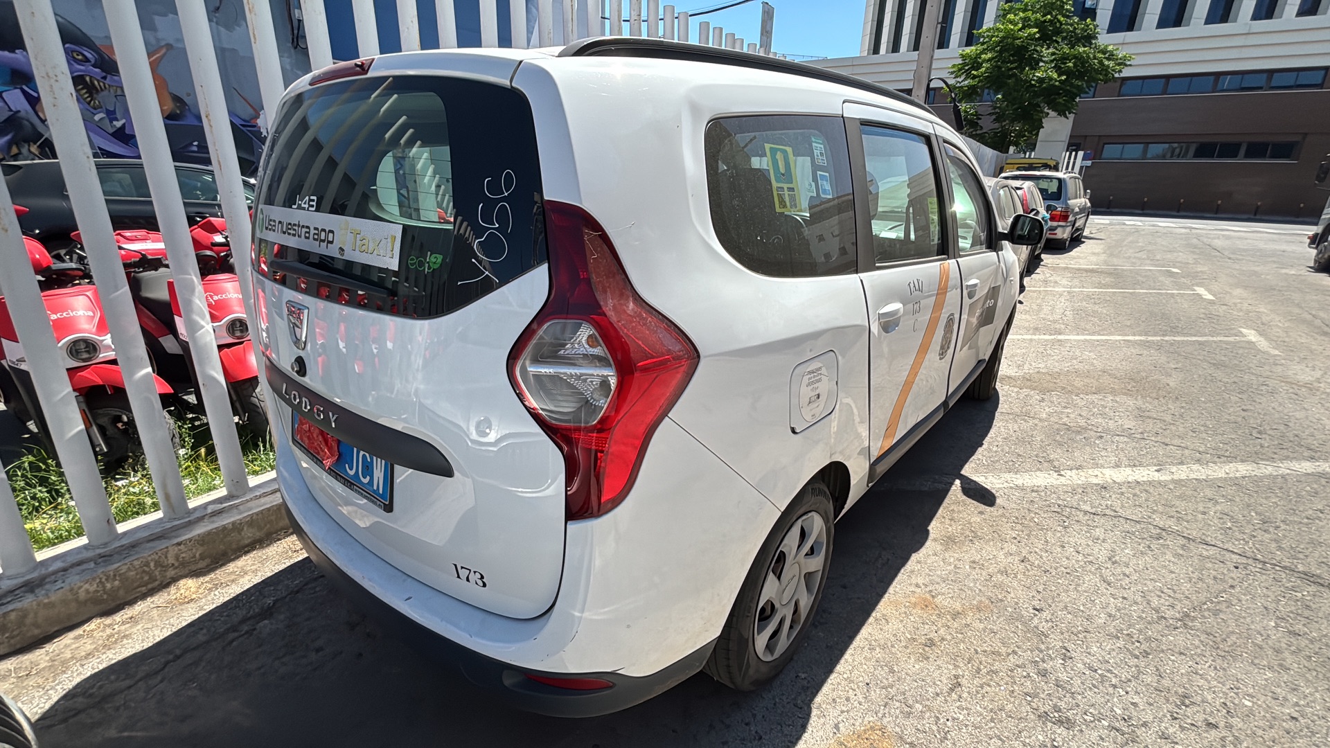 DACIA LODGY Ambiance Motor 1,5 Ltr. - 66 kW dCi Diesel FAP CAT