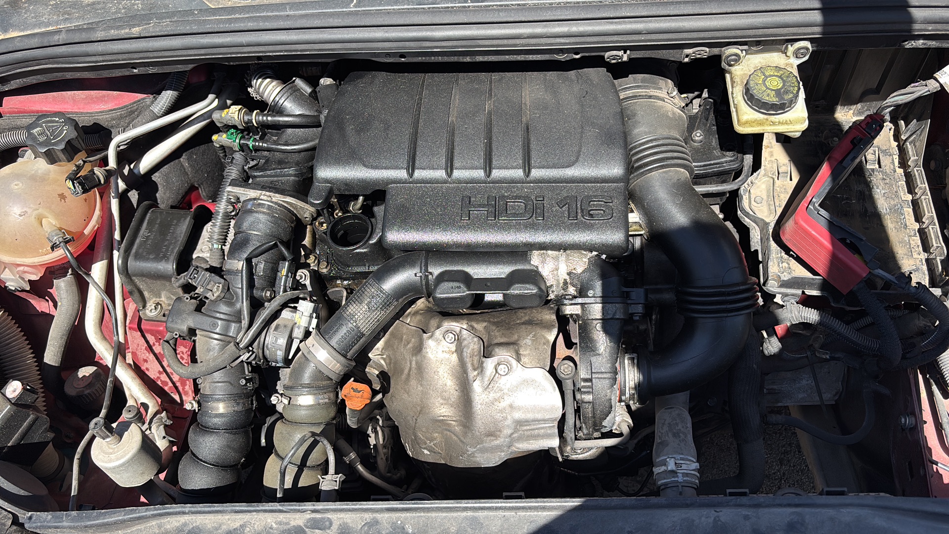 PEUGEOT 308 SPORTIUM Motor 1,6 Ltr. - 80 kW HDi FAP CAT (9HZ / DV6TED4)