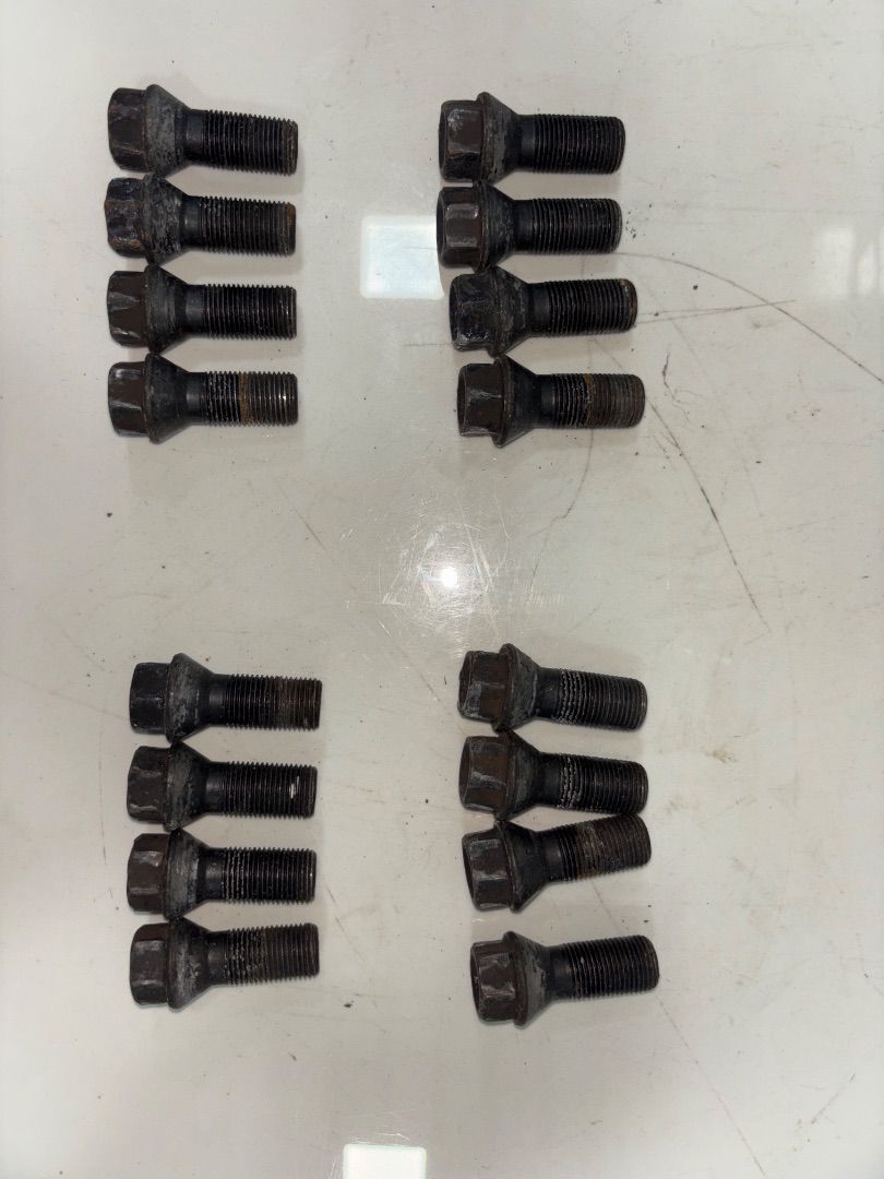 JUEGO TORNILLOS RUEDA BMW SERIE Z4 ROADSTER (G29) sDrive 30i