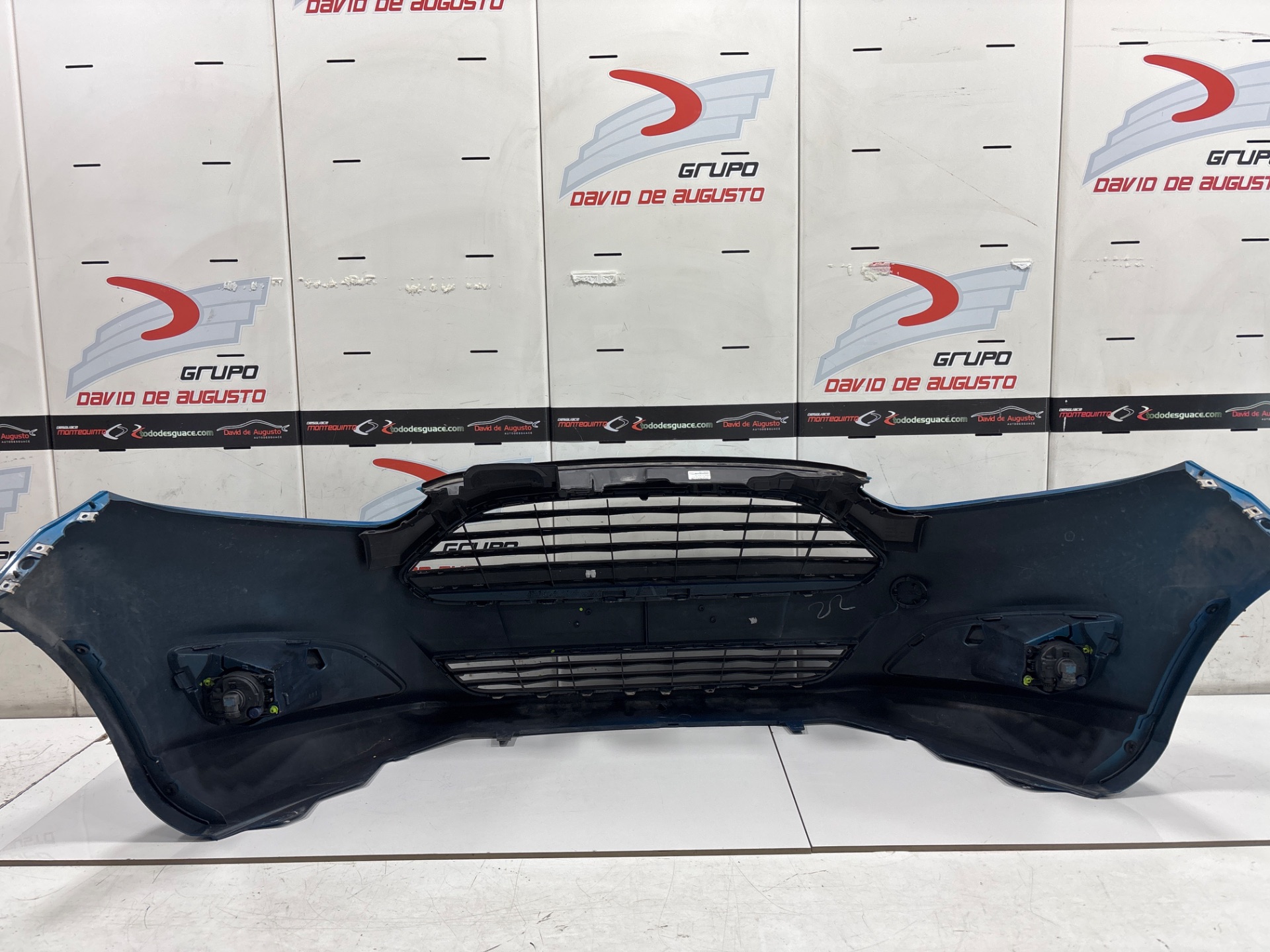 PARAGOLPES DELANTERO FORD FIESTA (CCN) Black Edition